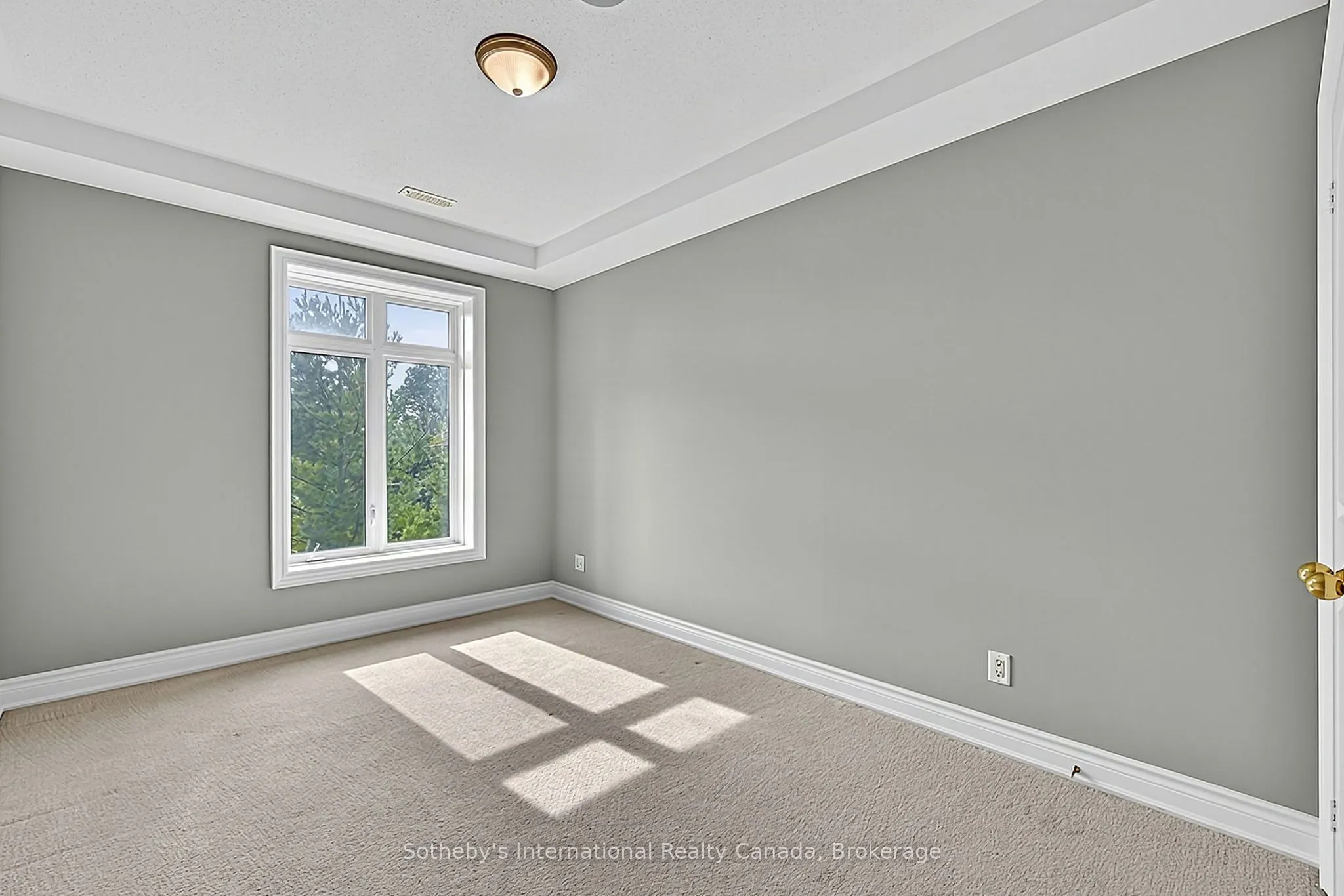 25 Beaver Street S #307
