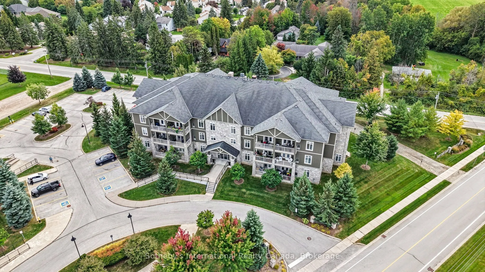 25 Beaver Street S #307