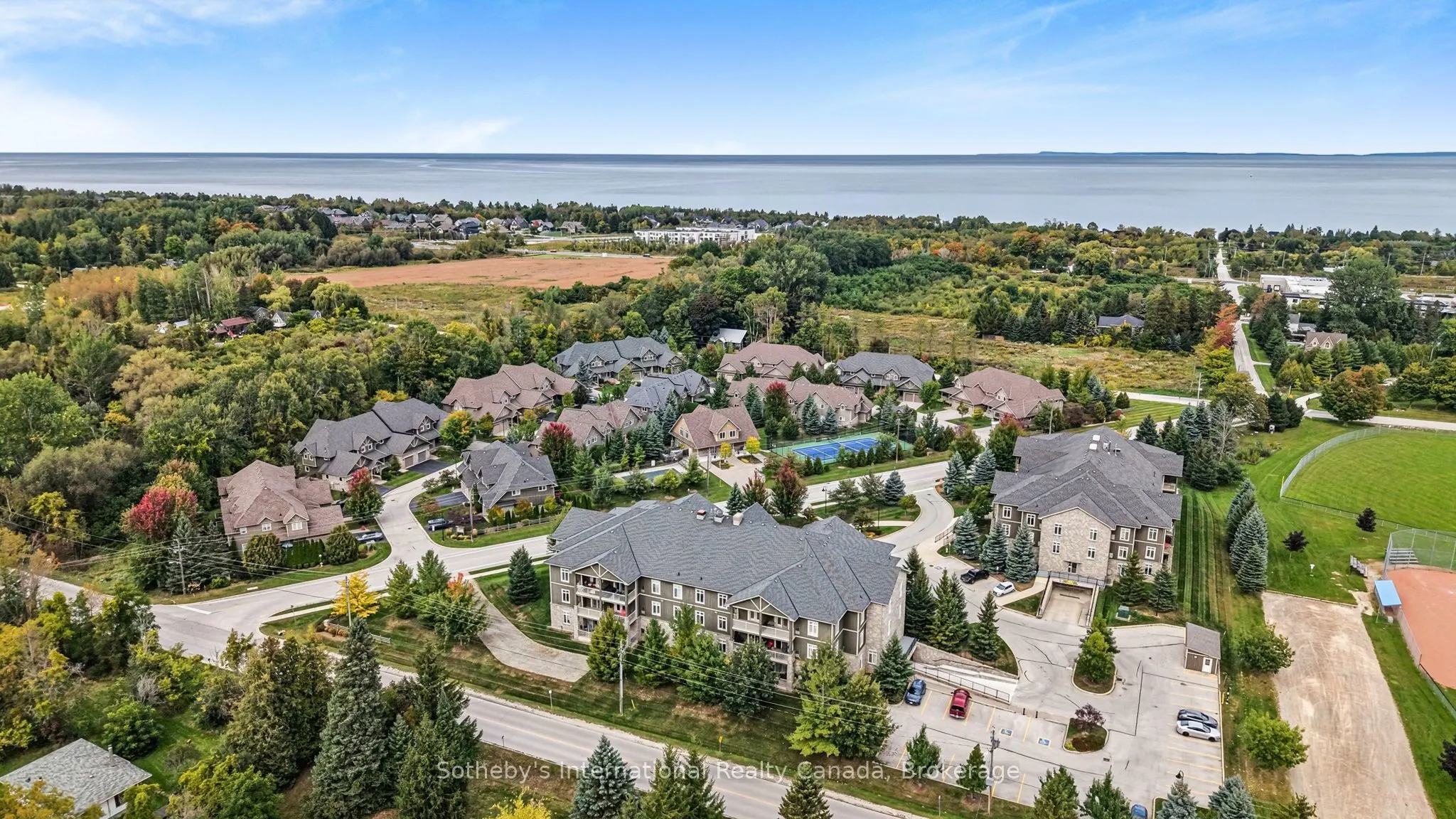 25 Beaver Street S #307