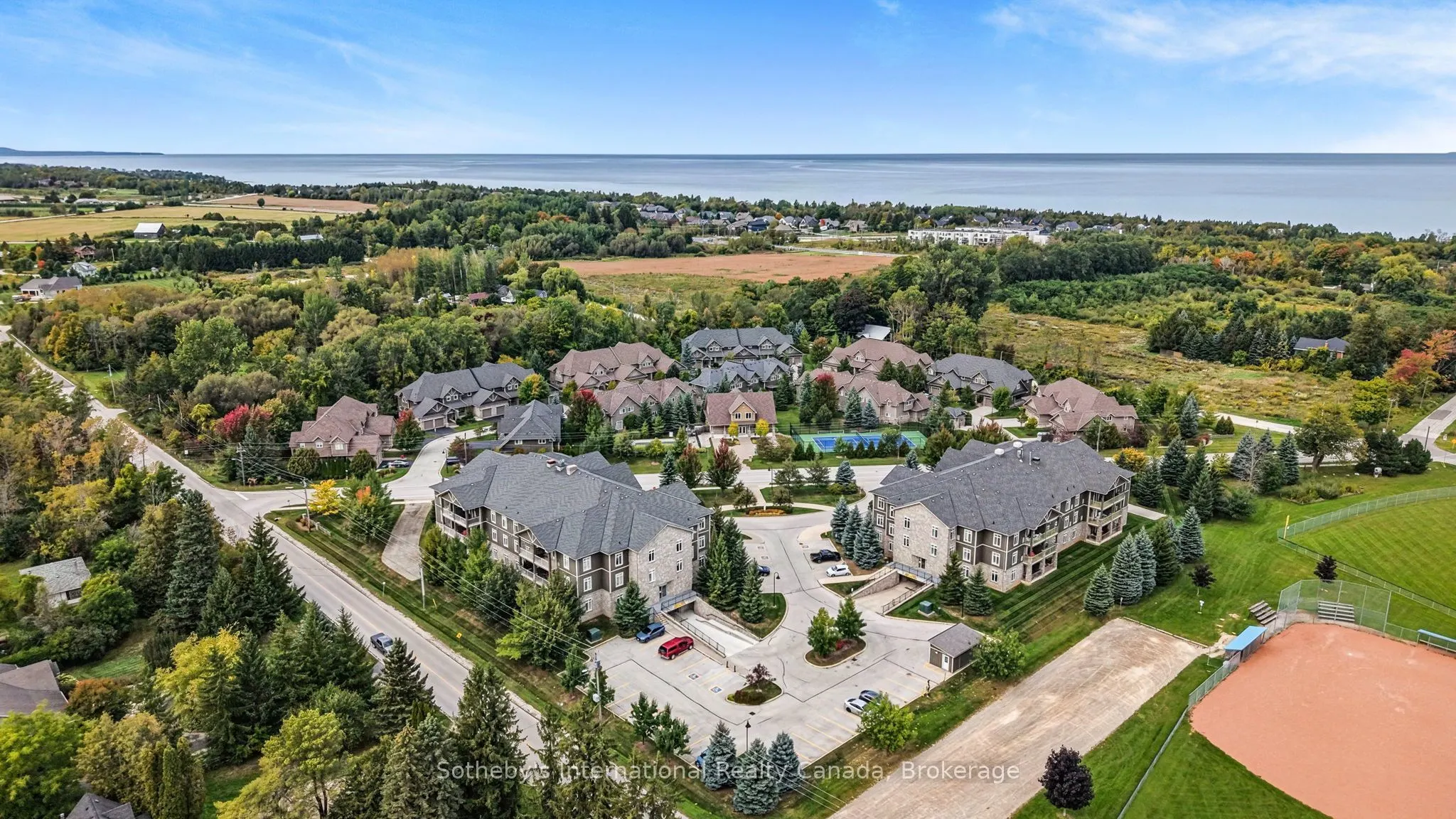 25 Beaver Street S #307