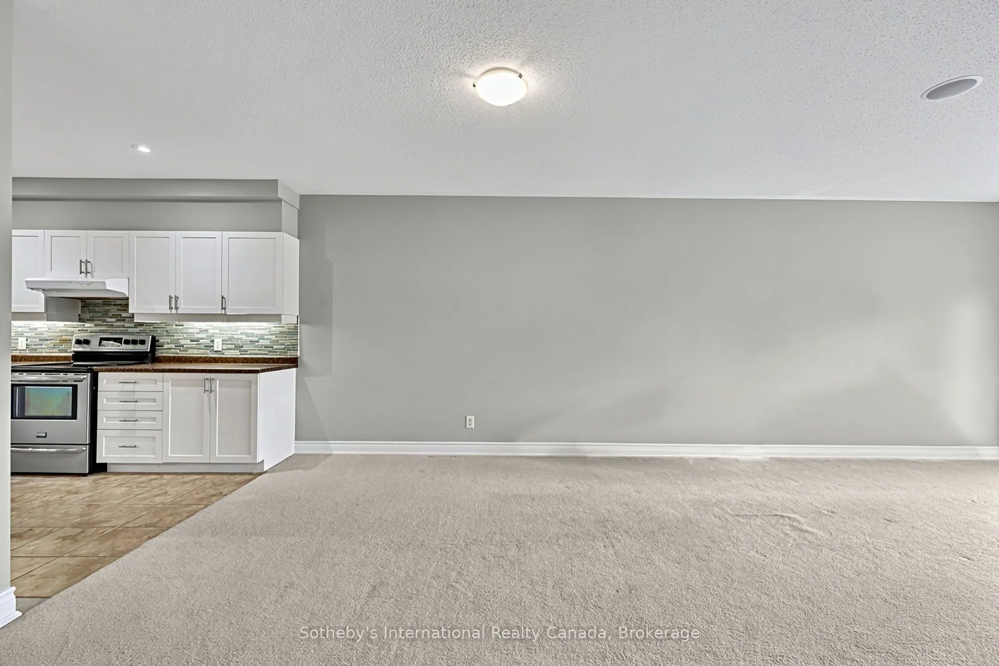 25 Beaver Street S #307