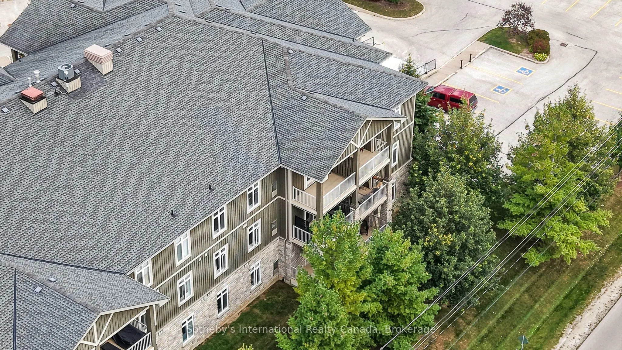 25 Beaver Street S #307