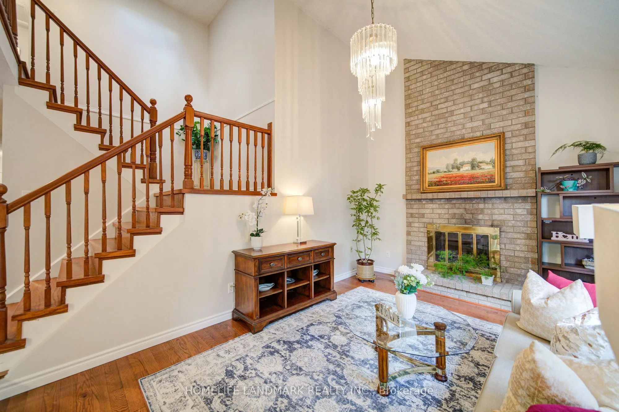 511 Baringham Place