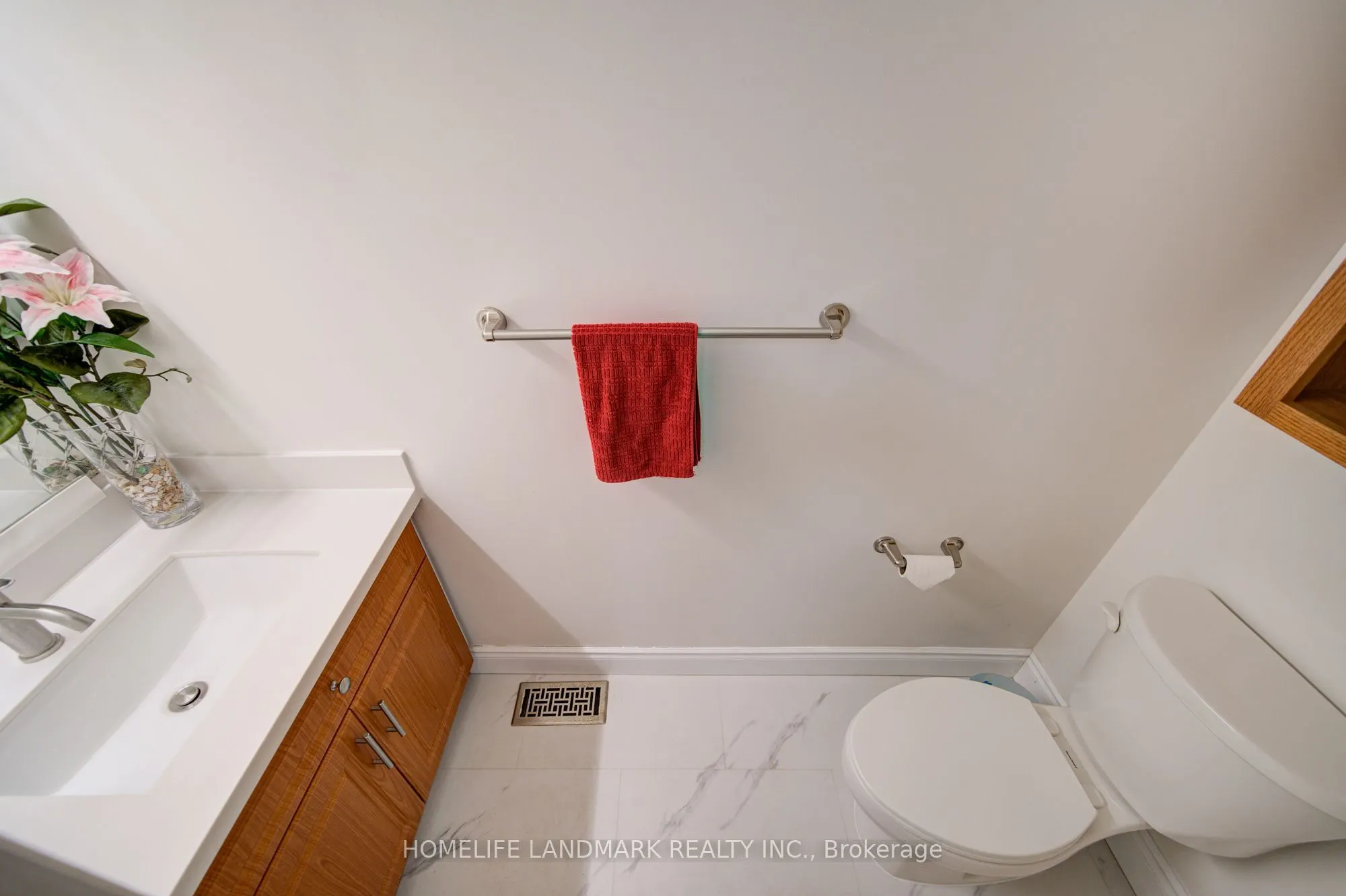 511 Baringham Place