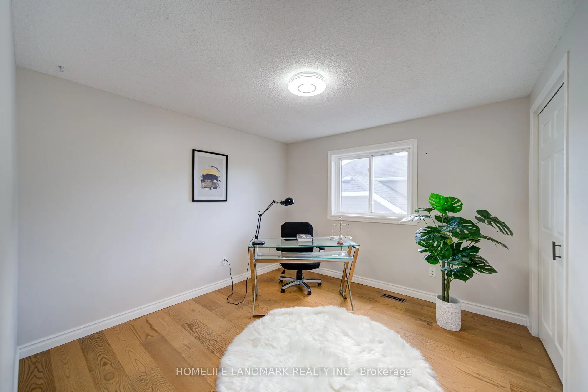 511 Baringham Place