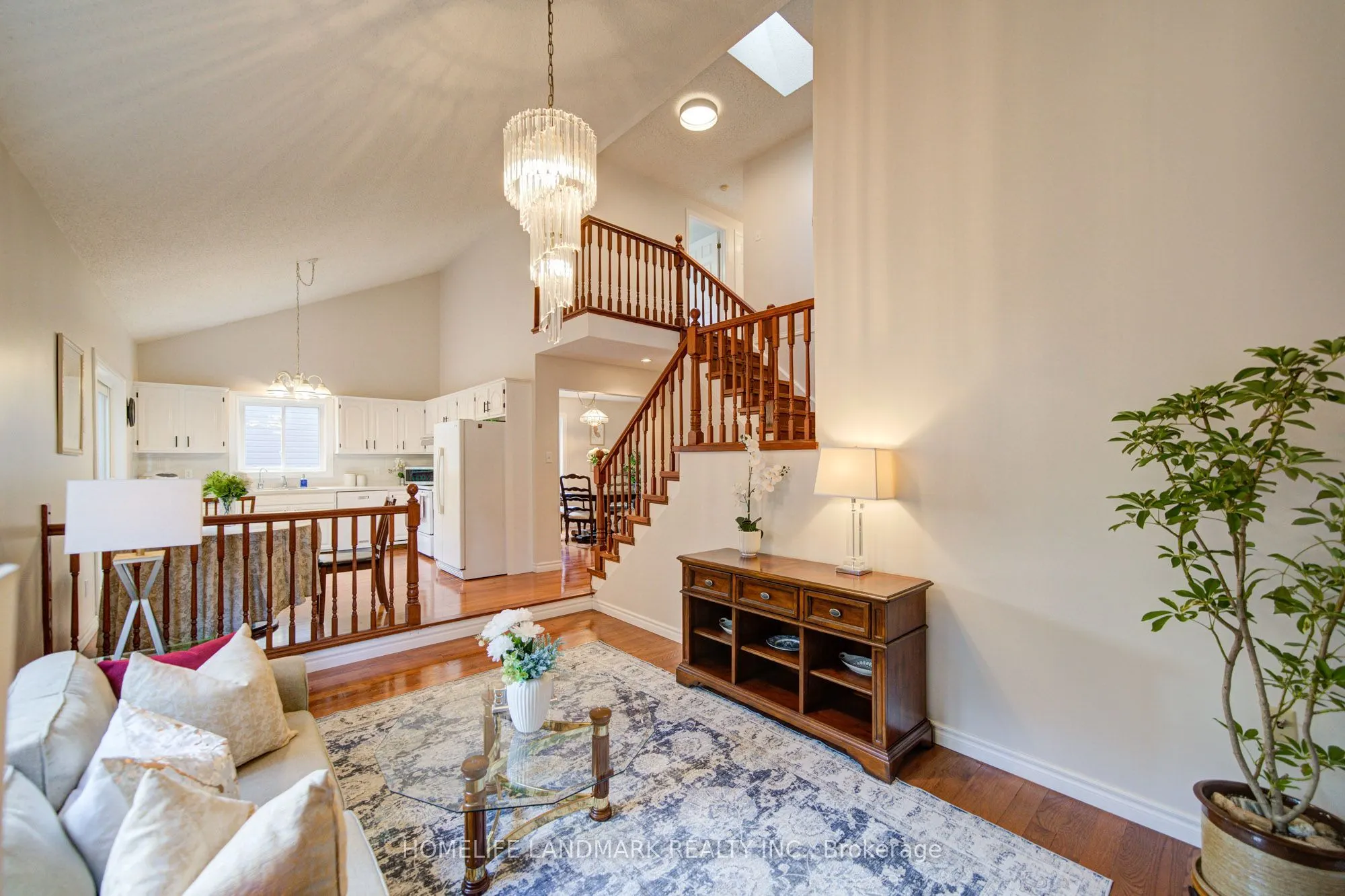 511 Baringham Place