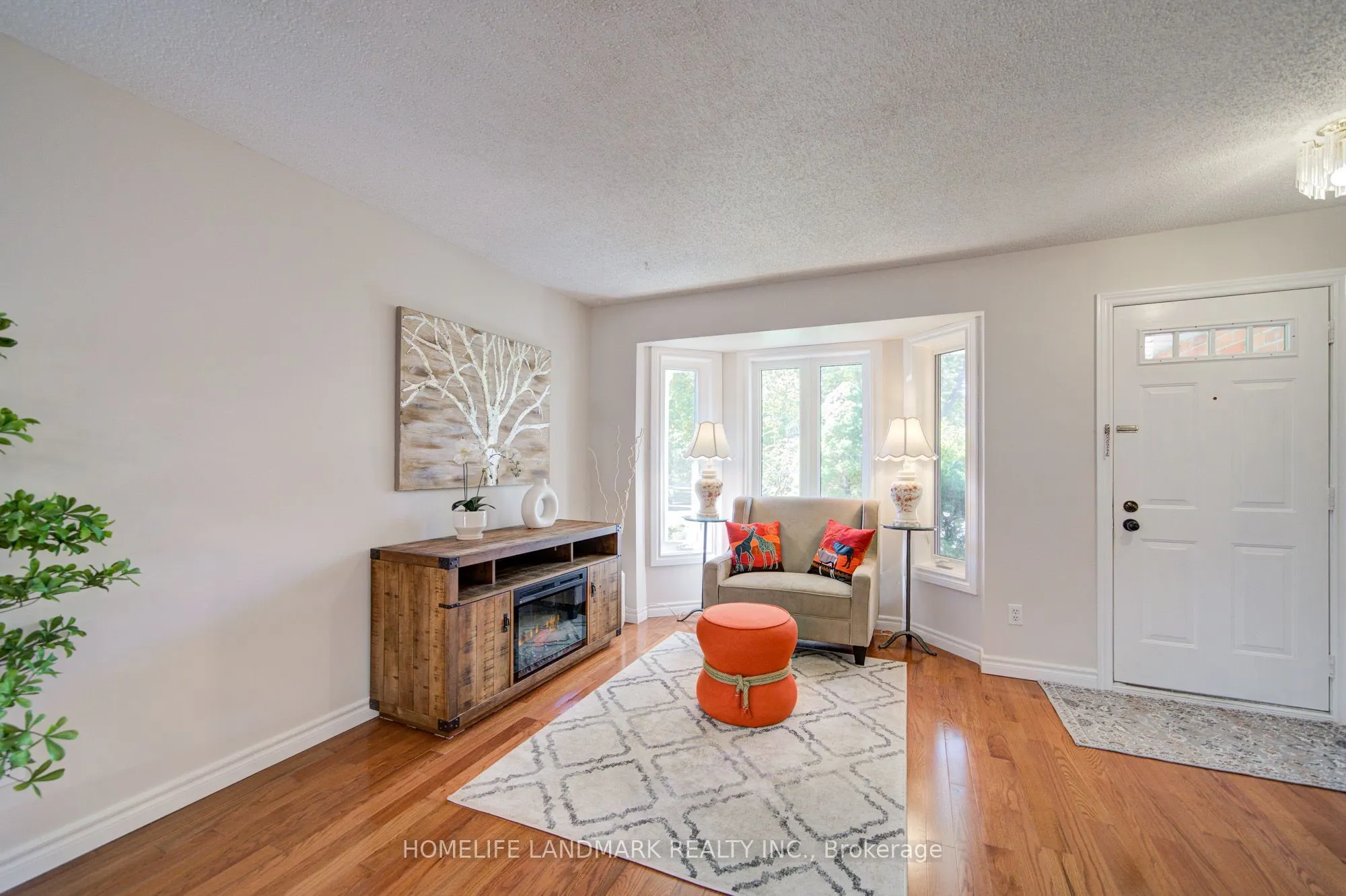 511 Baringham Place