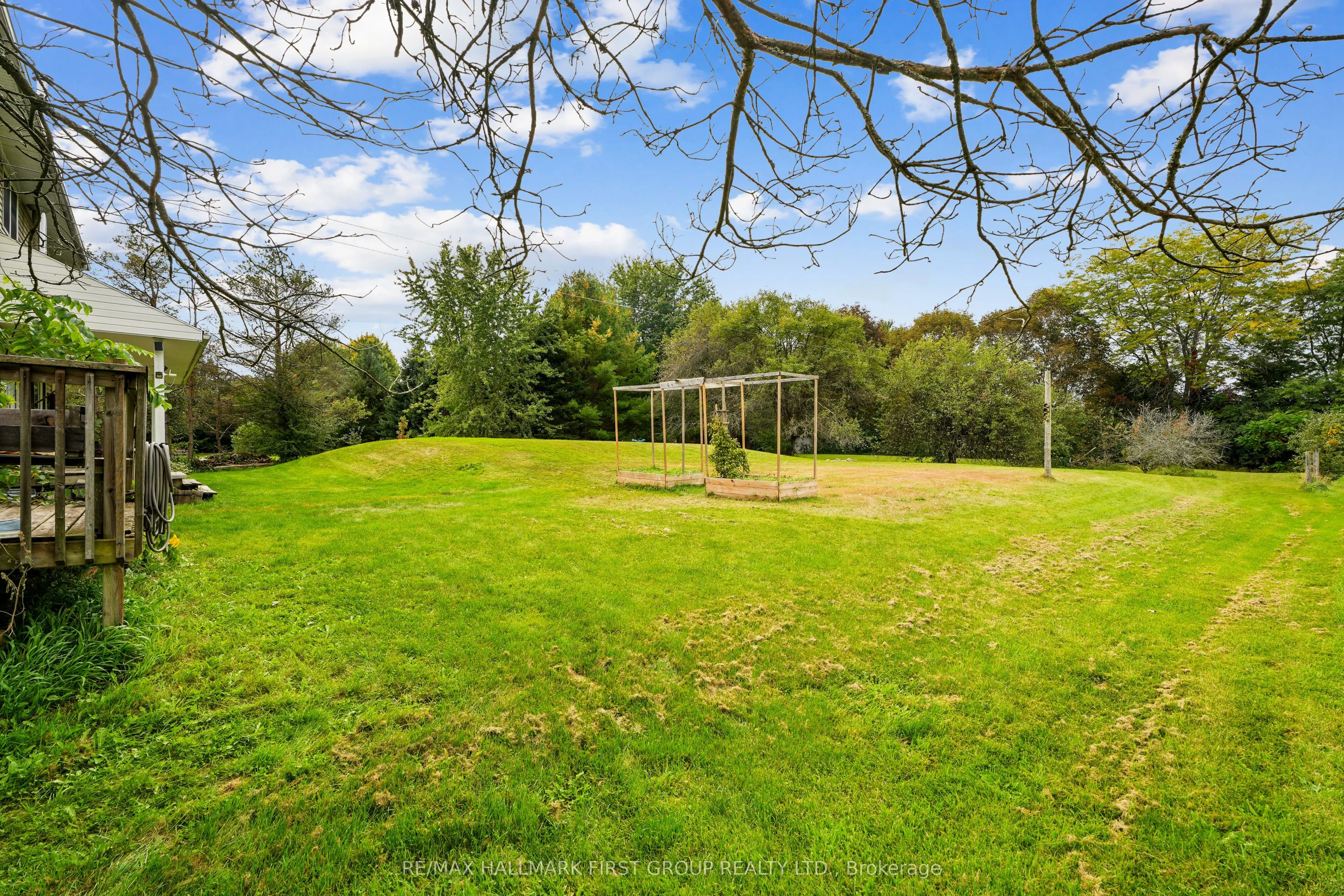 3937 Larose Crescent