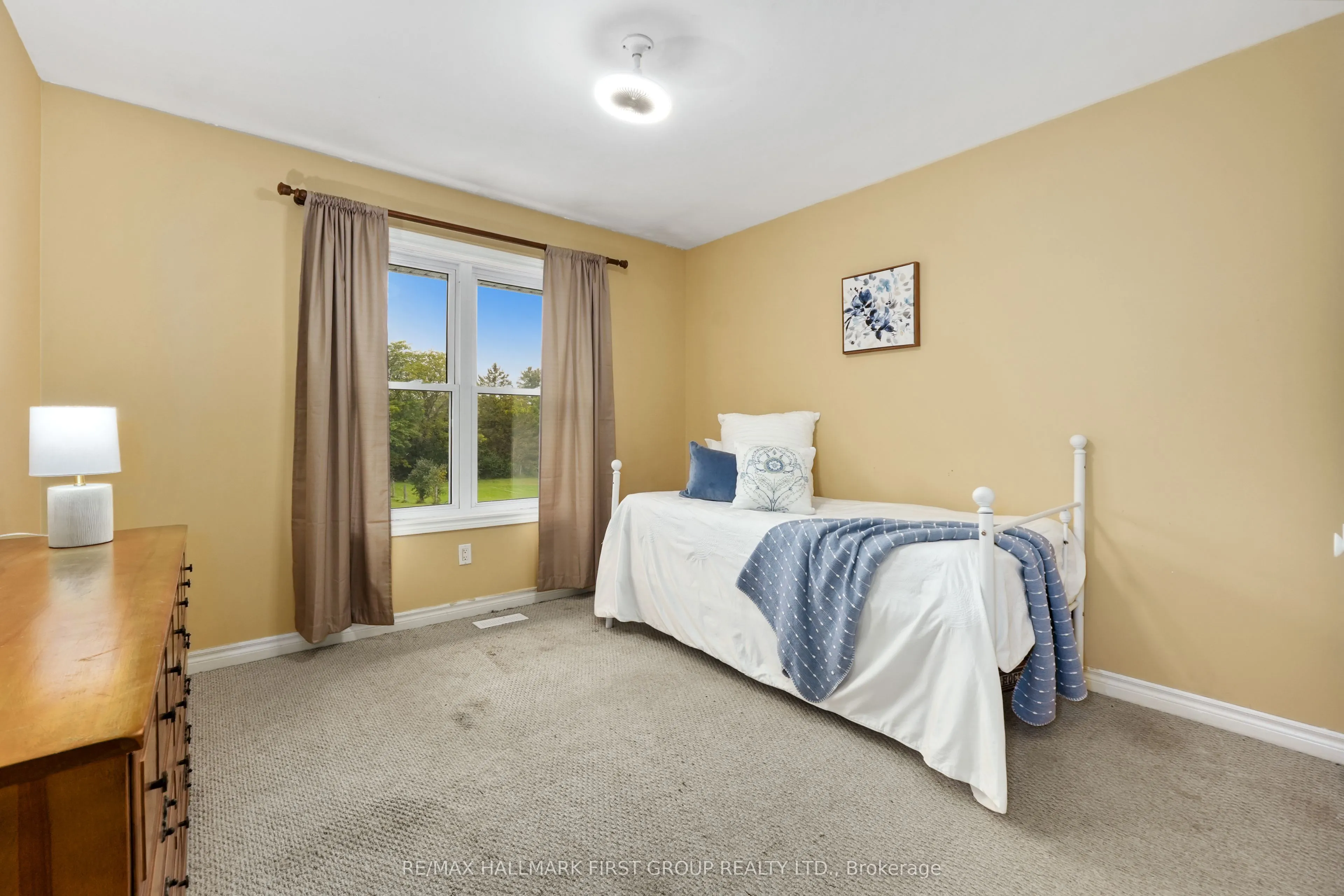 3937 Larose Crescent