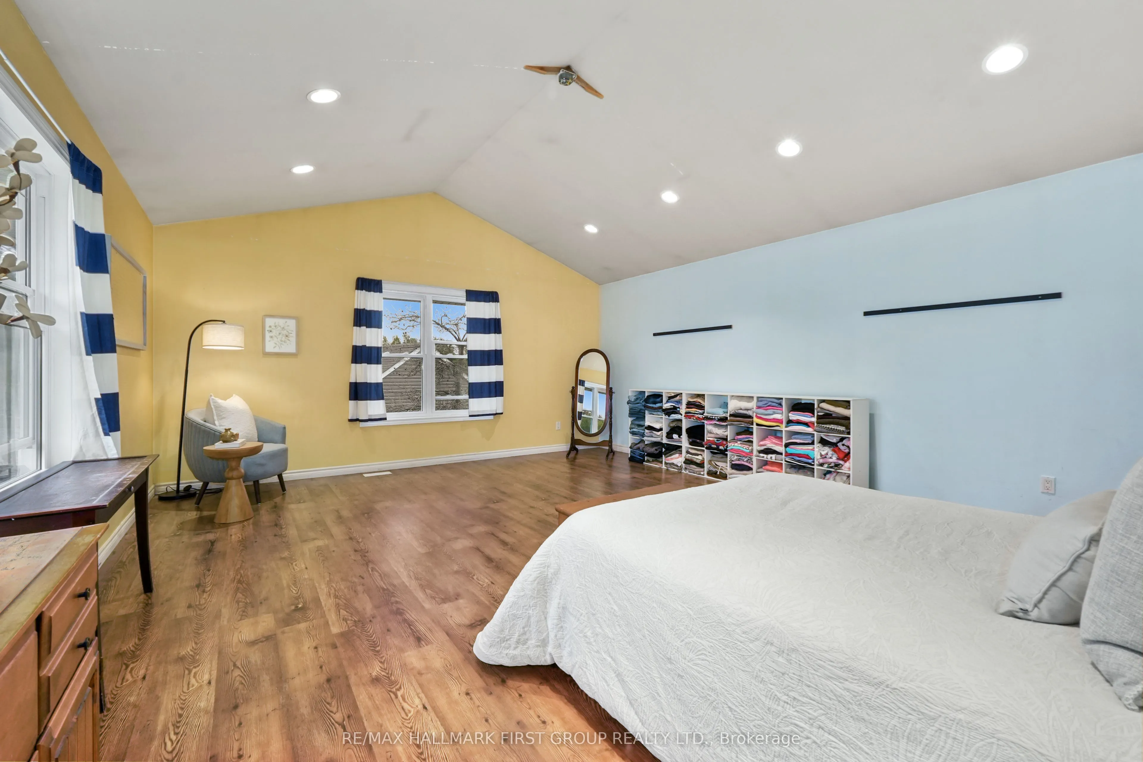 3937 Larose Crescent