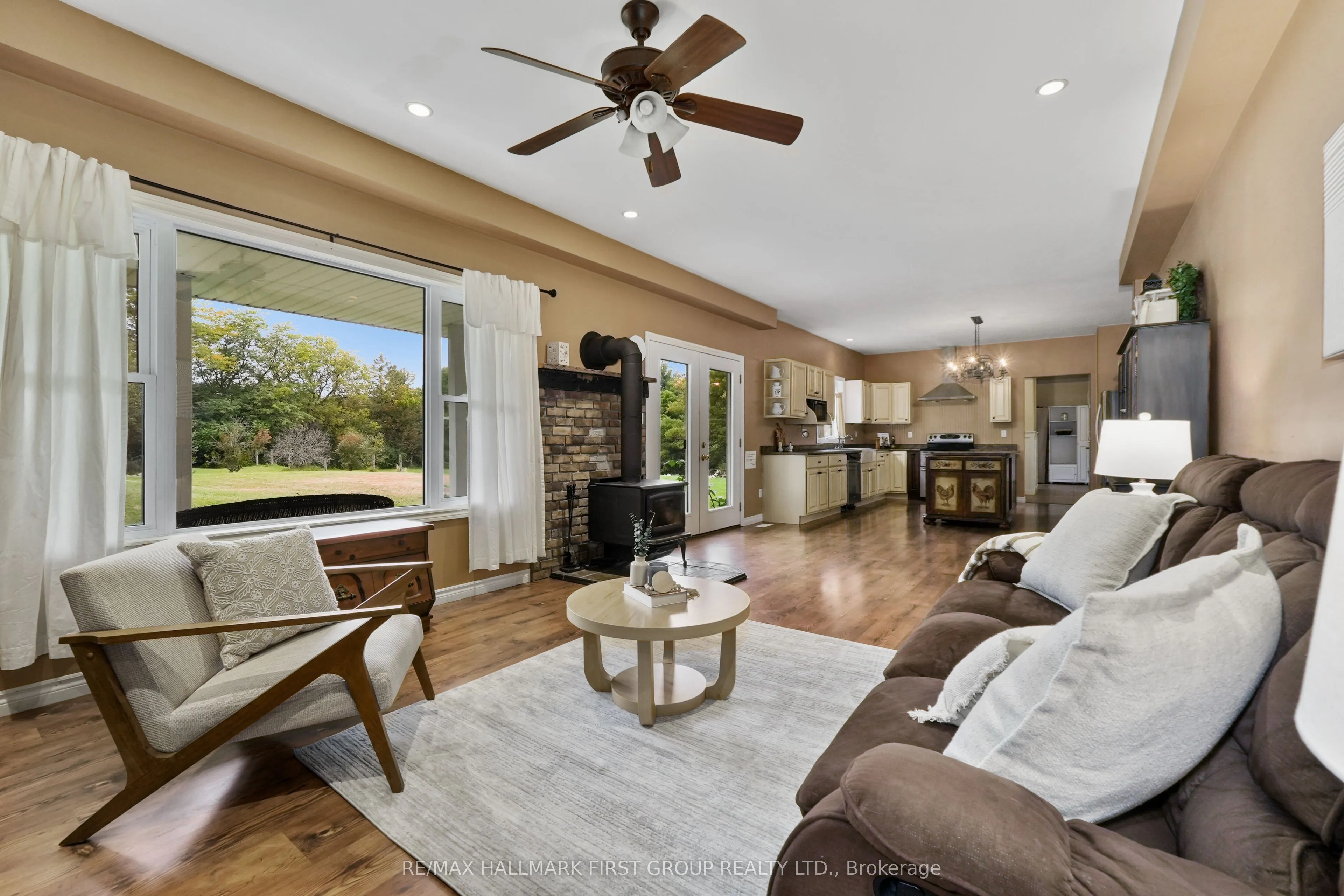 3937 Larose Crescent