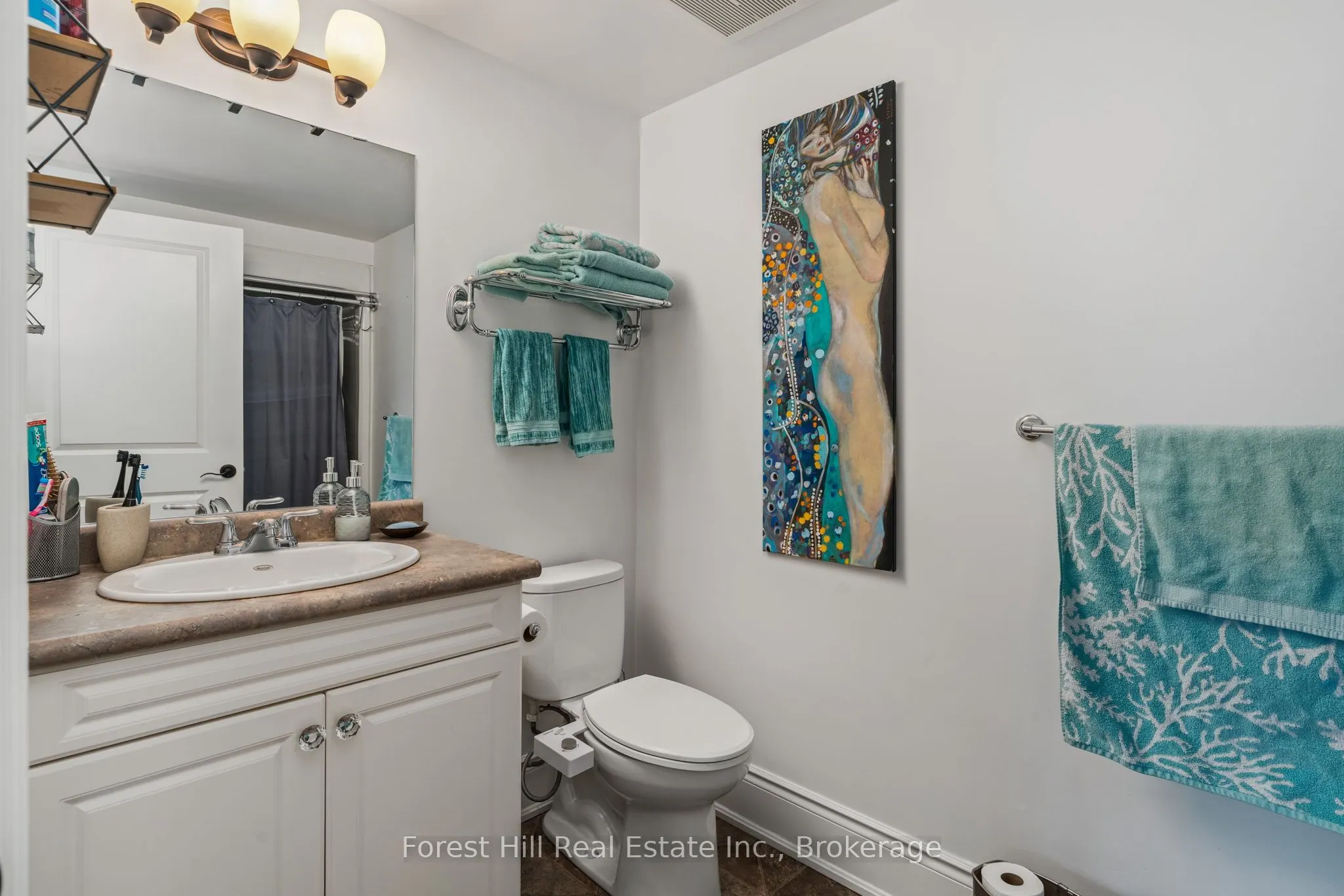 391C Manitoba Street #204