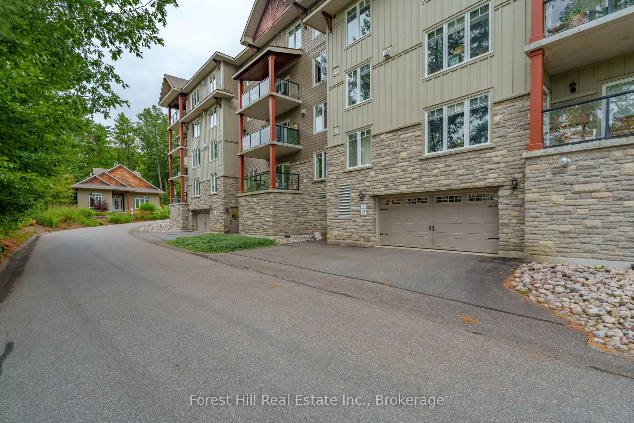 391C Manitoba Street #204