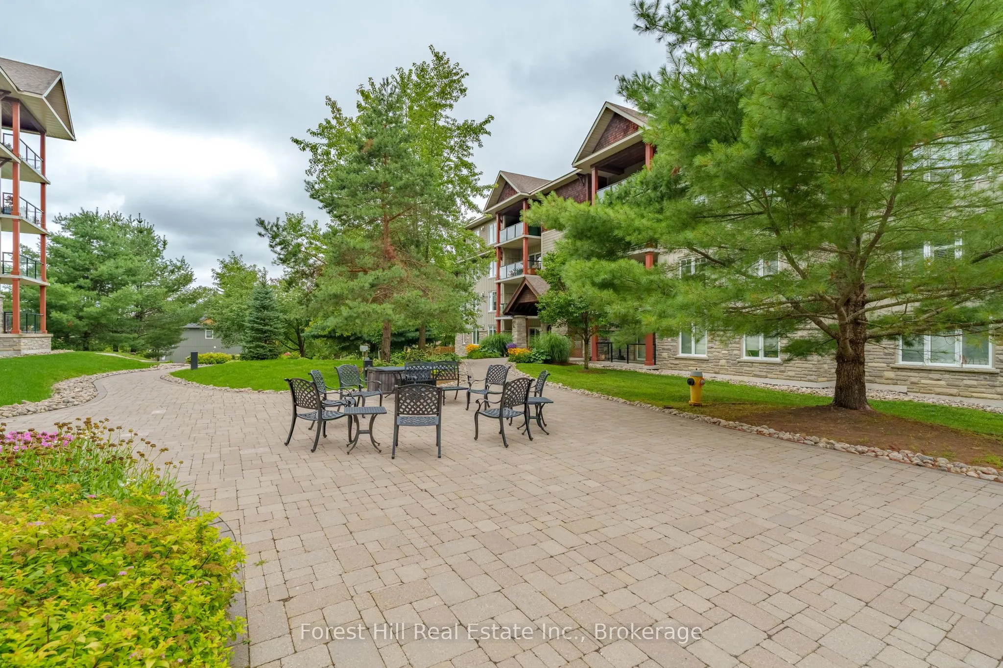 391C Manitoba Street #204