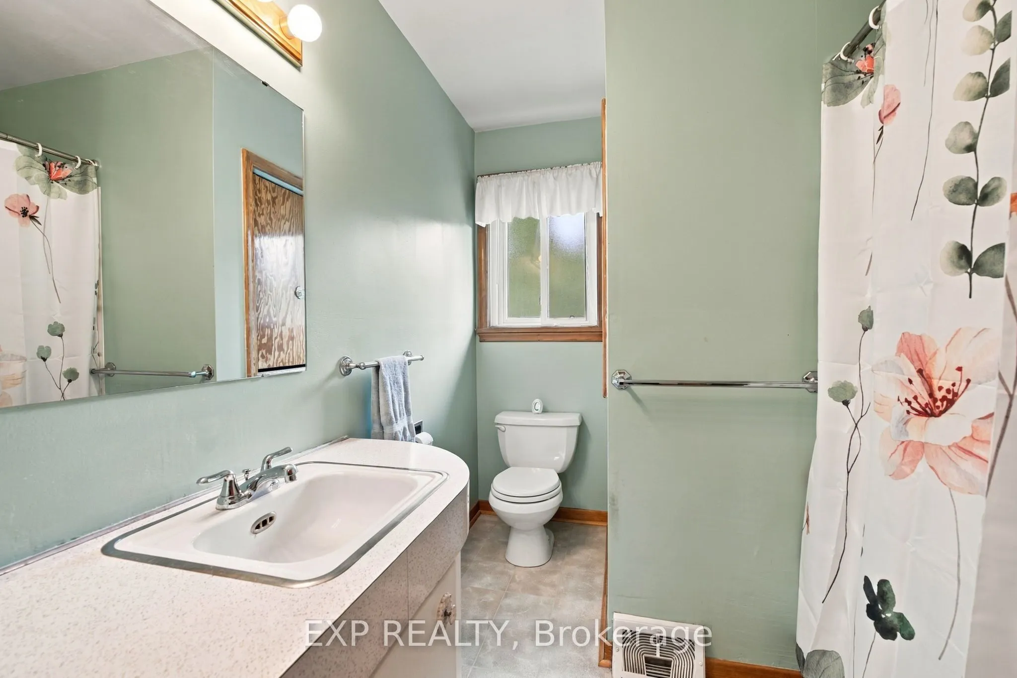 2 Glengrove Circle