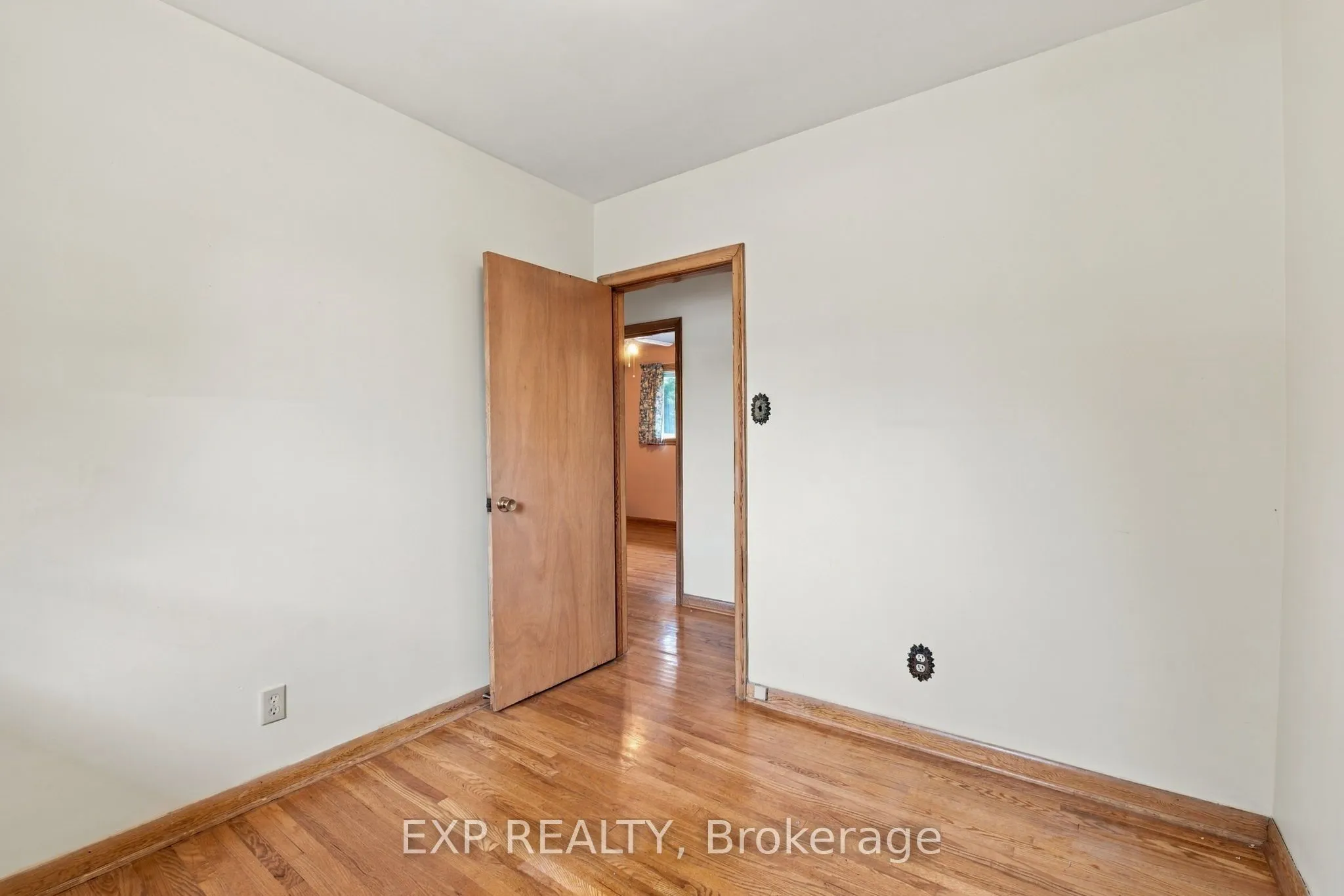 2 Glengrove Circle