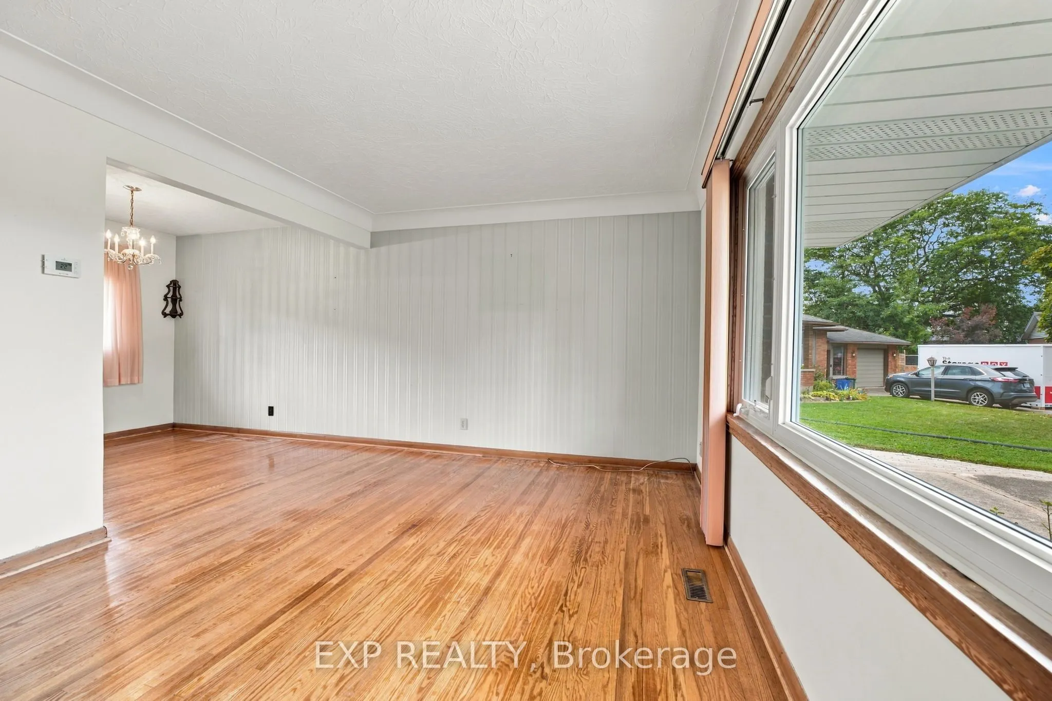 2 Glengrove Circle