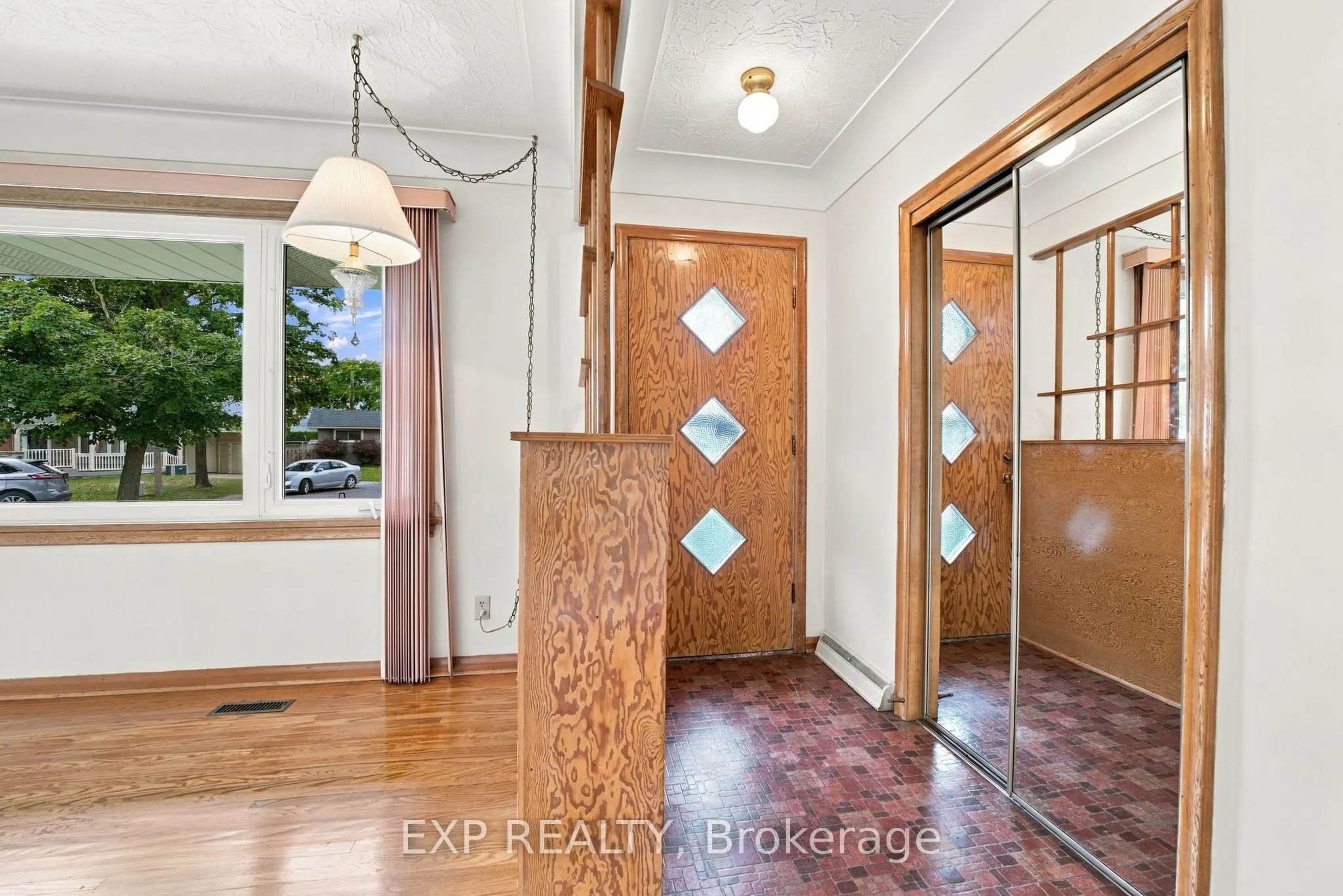 2 Glengrove Circle