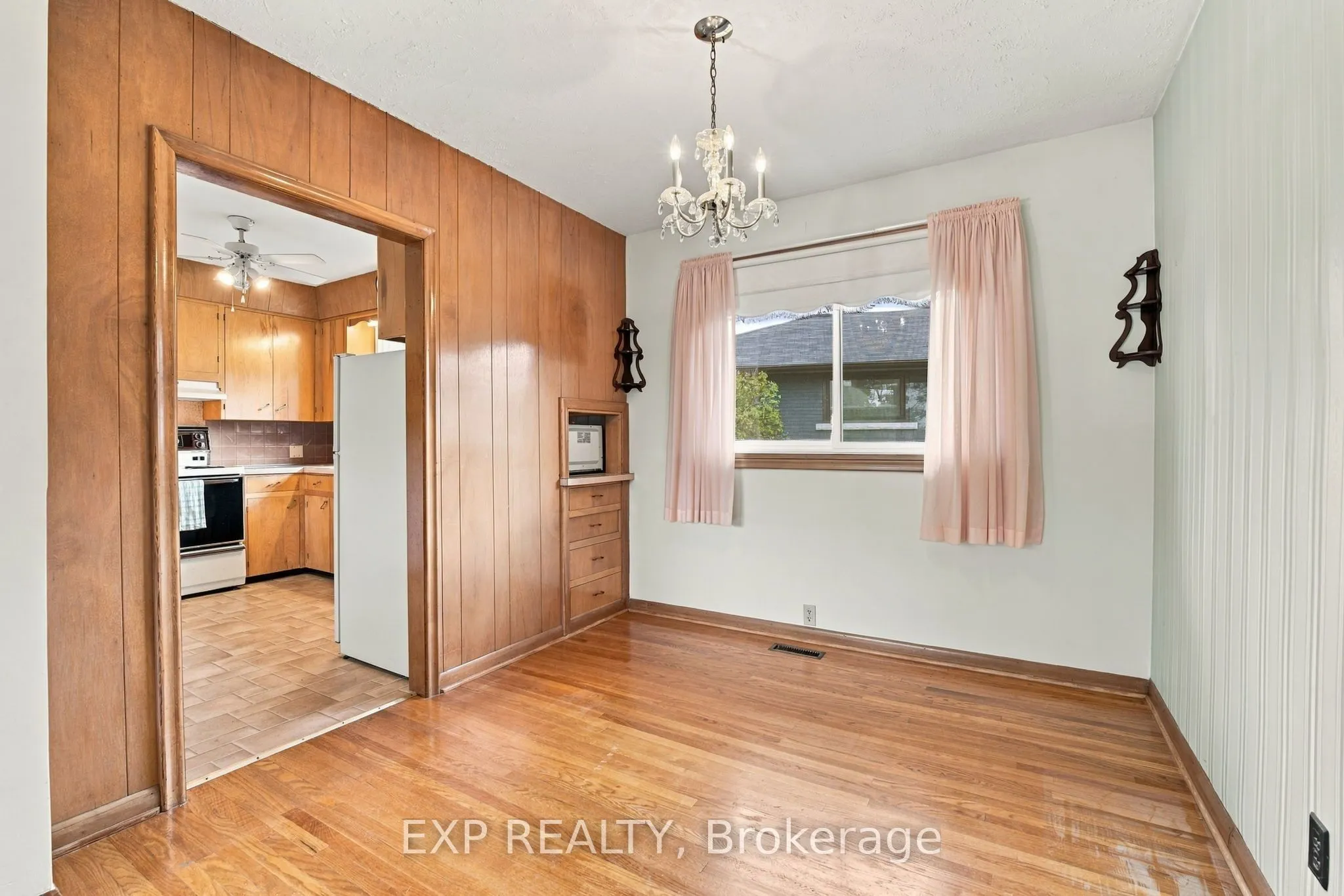 2 Glengrove Circle
