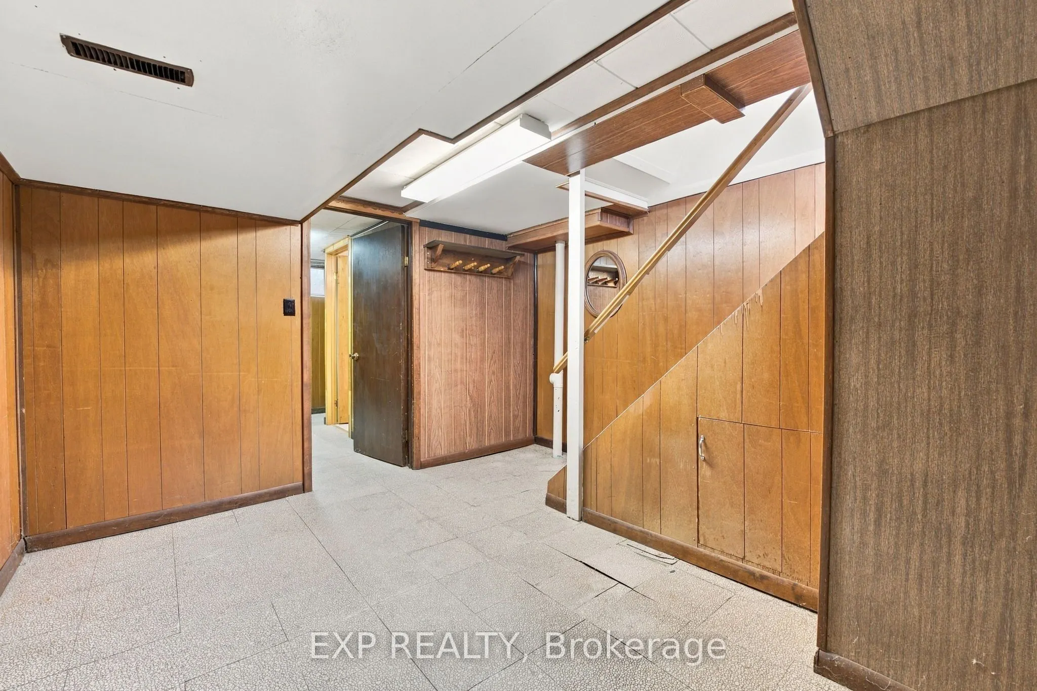 2 Glengrove Circle