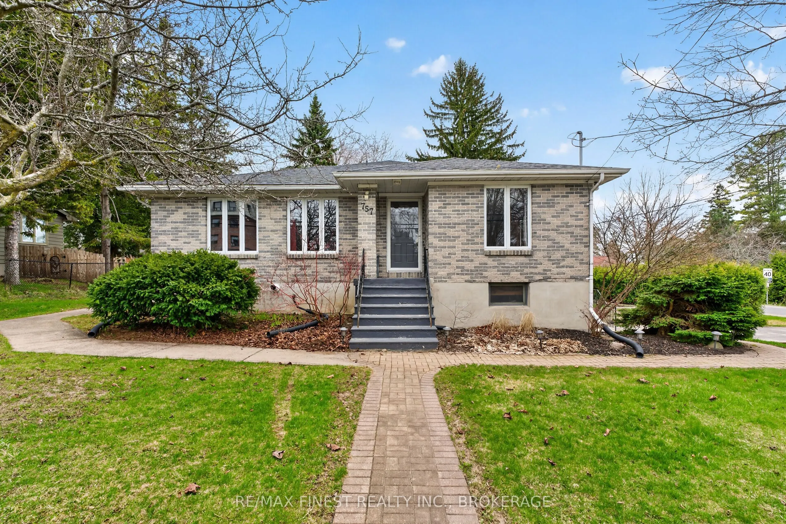 757 Front Road
