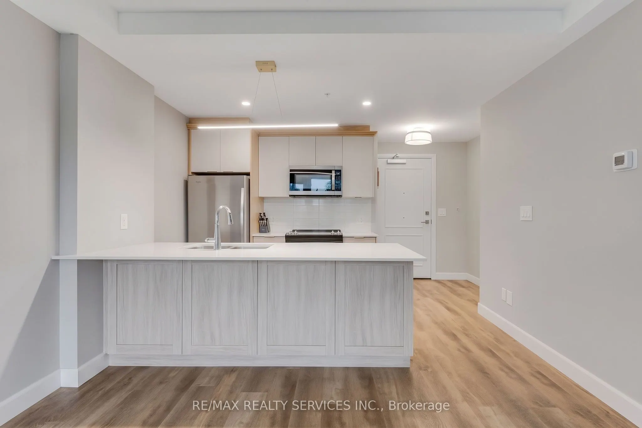 34 Norman Street #213