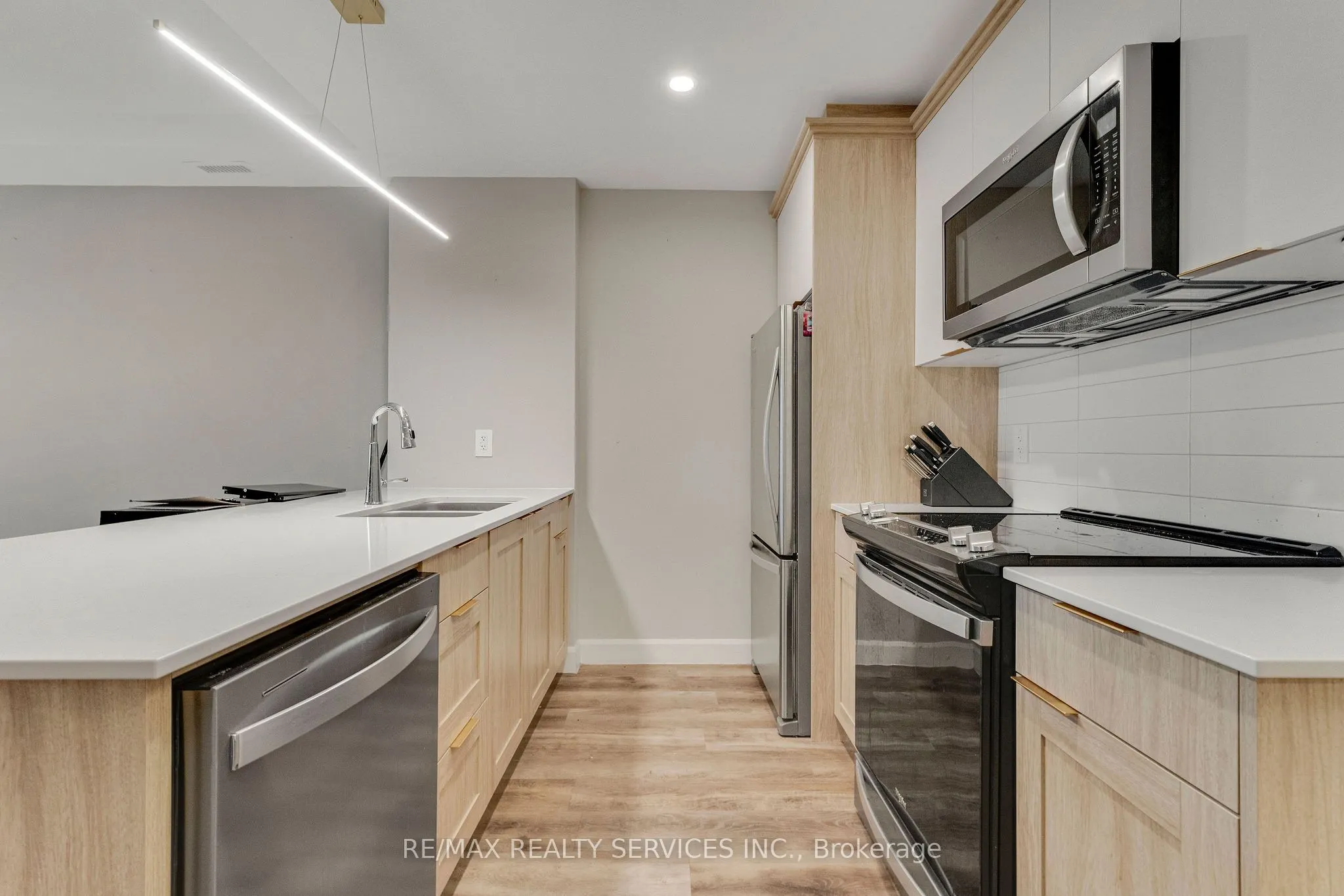 34 Norman Street #213