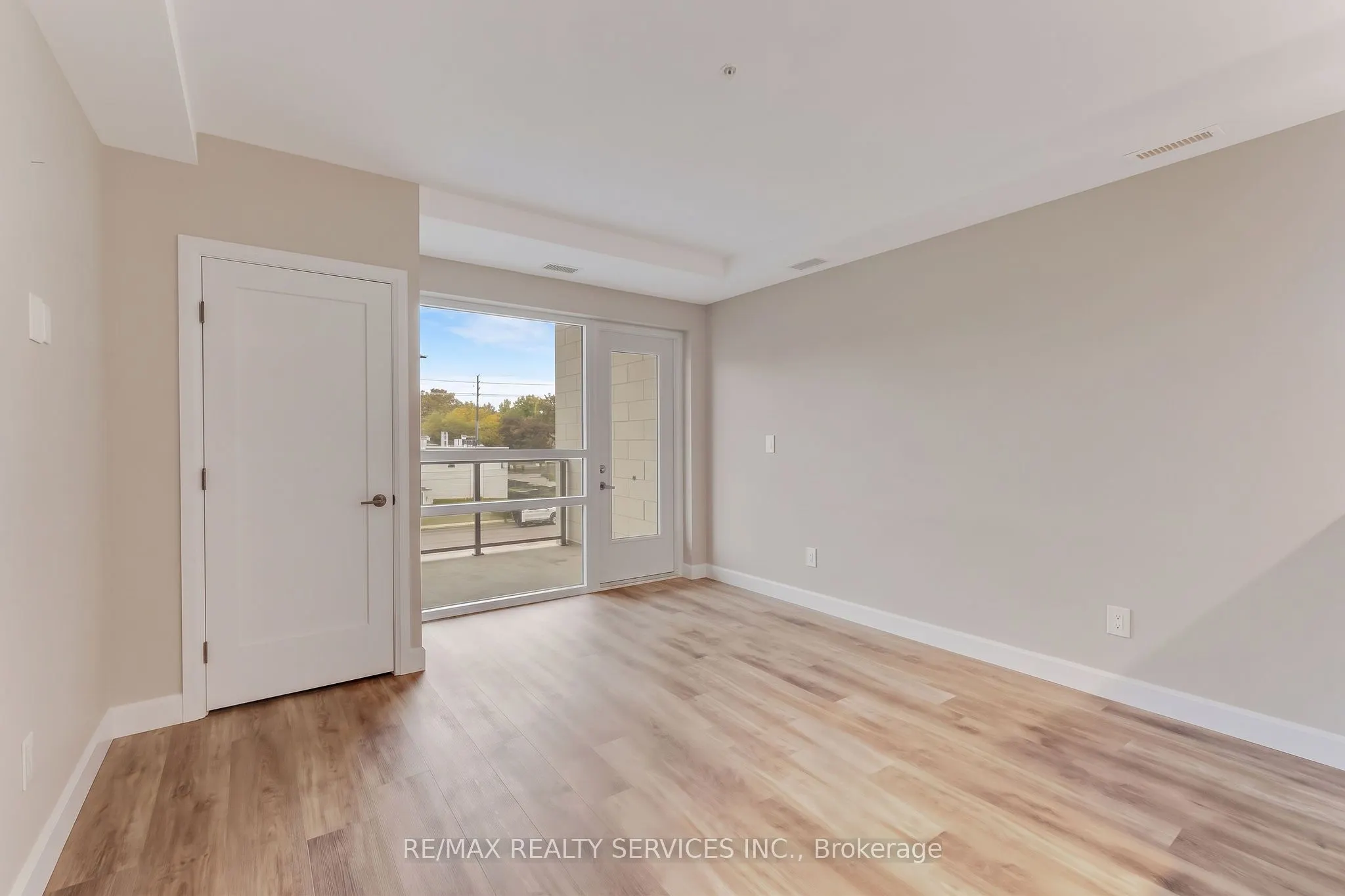 34 Norman Street #213