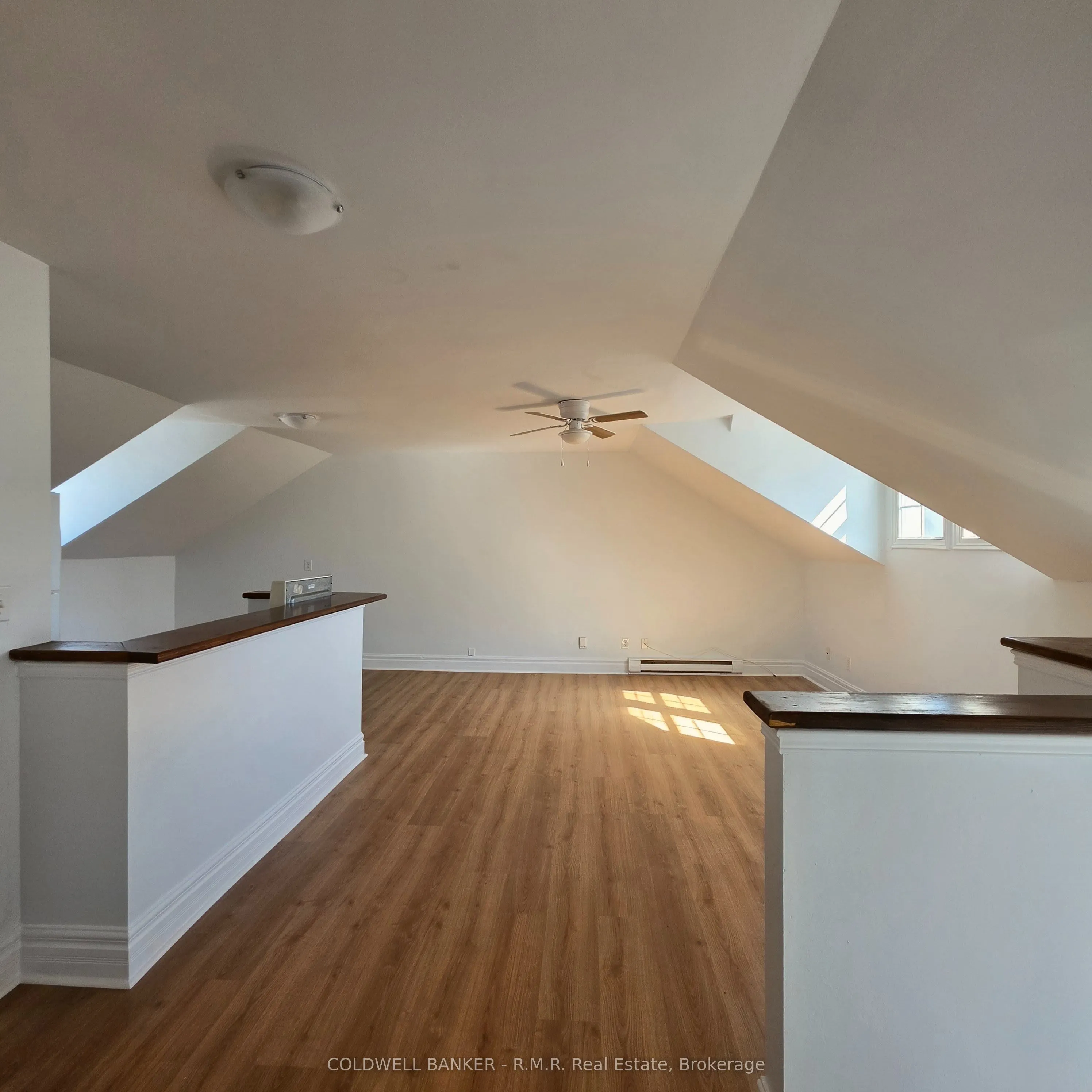 87 Albert Street #C