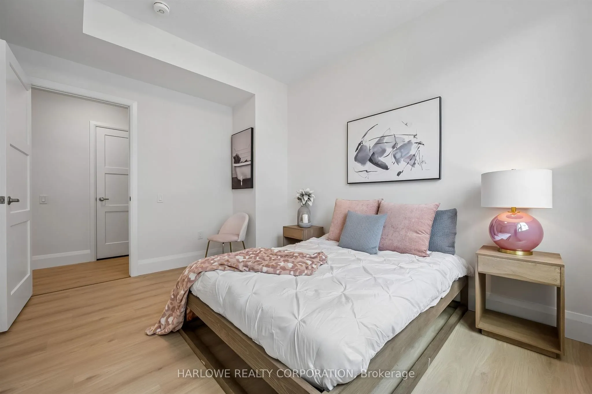 93 Arthur Street S #314