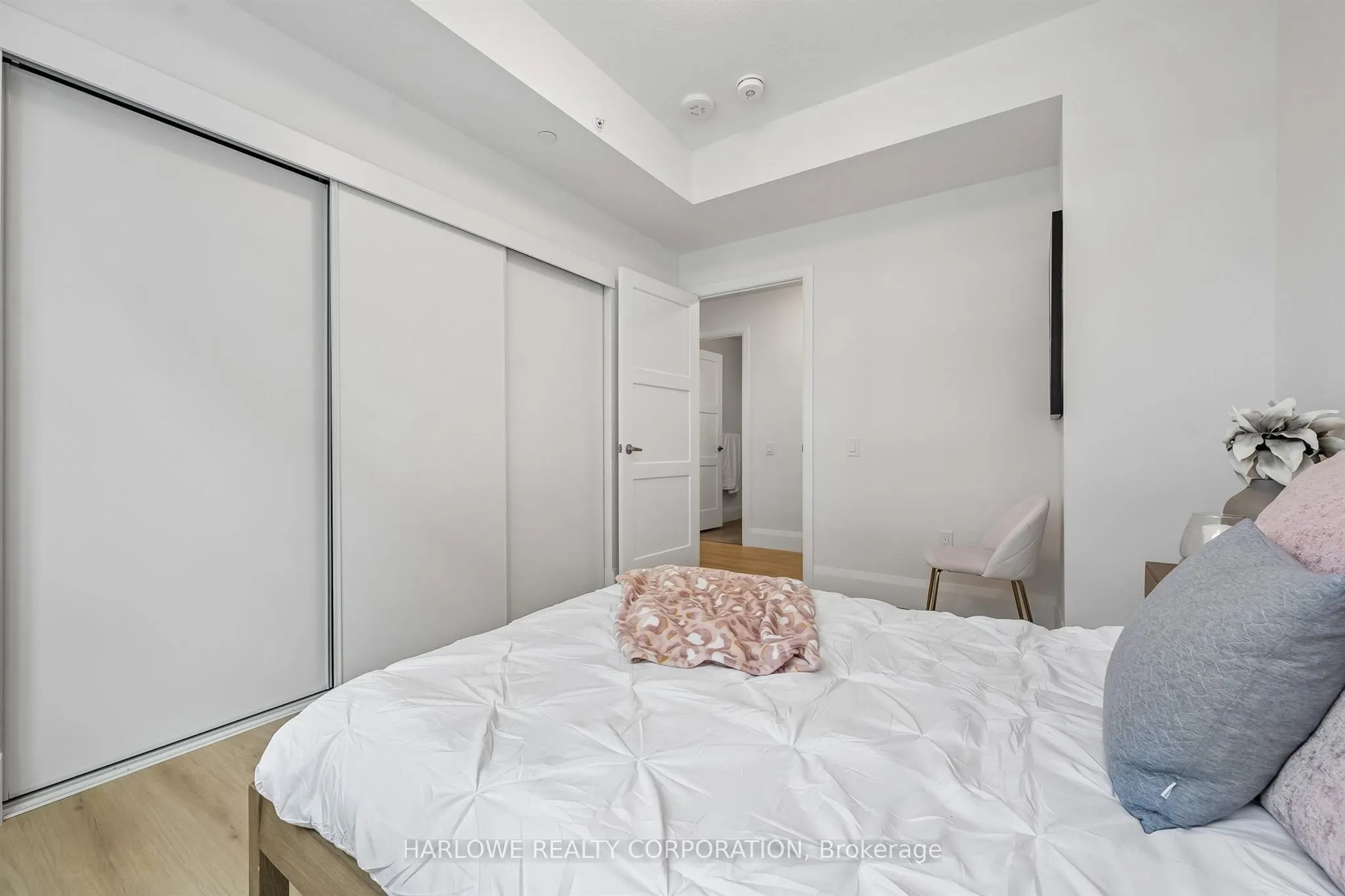 93 Arthur Street S #314