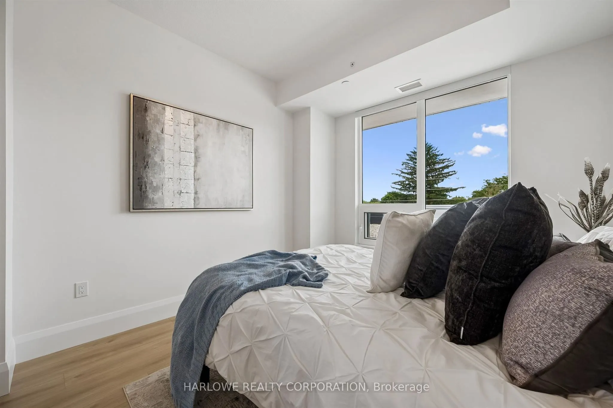 93 Arthur Street S #314