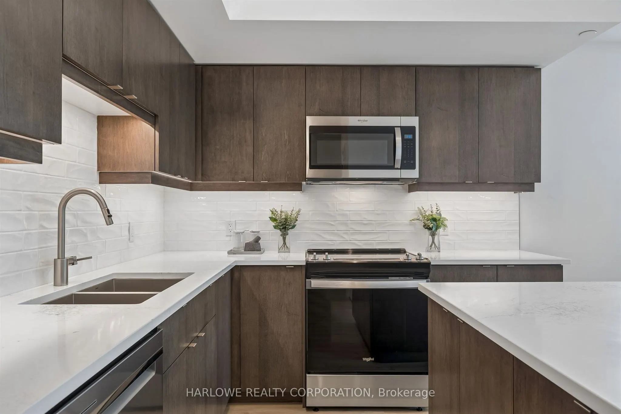 93 Arthur Street S #314