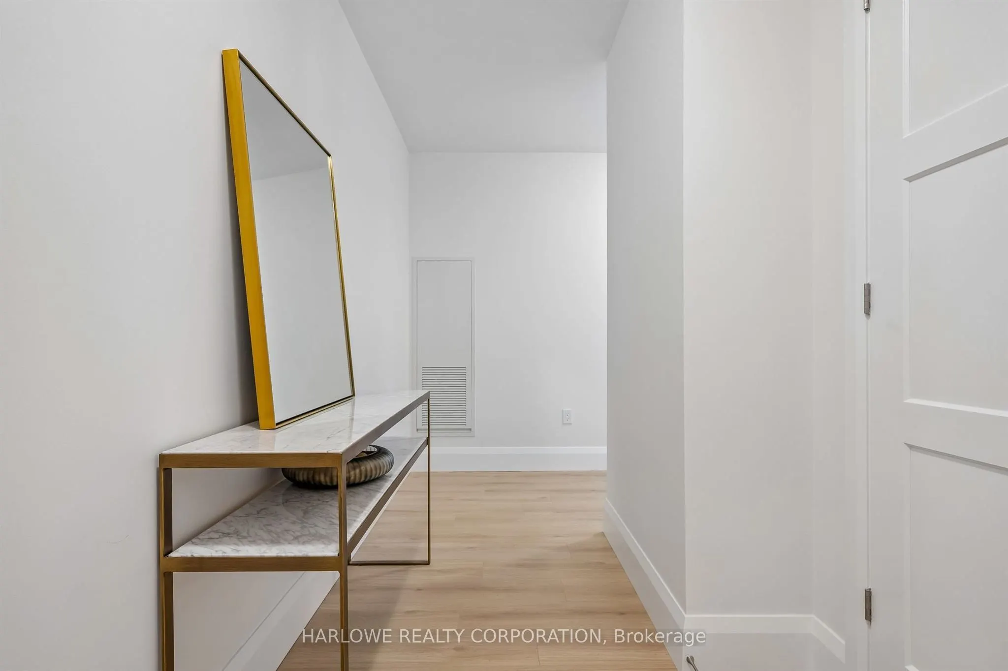 93 Arthur Street S #314