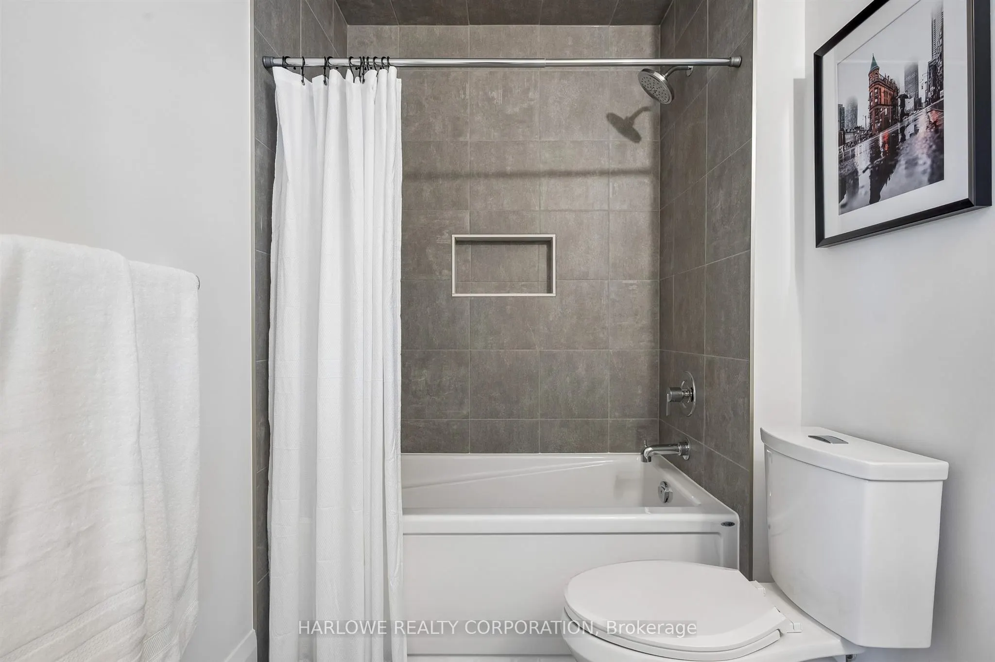 93 Arthur Street S #314