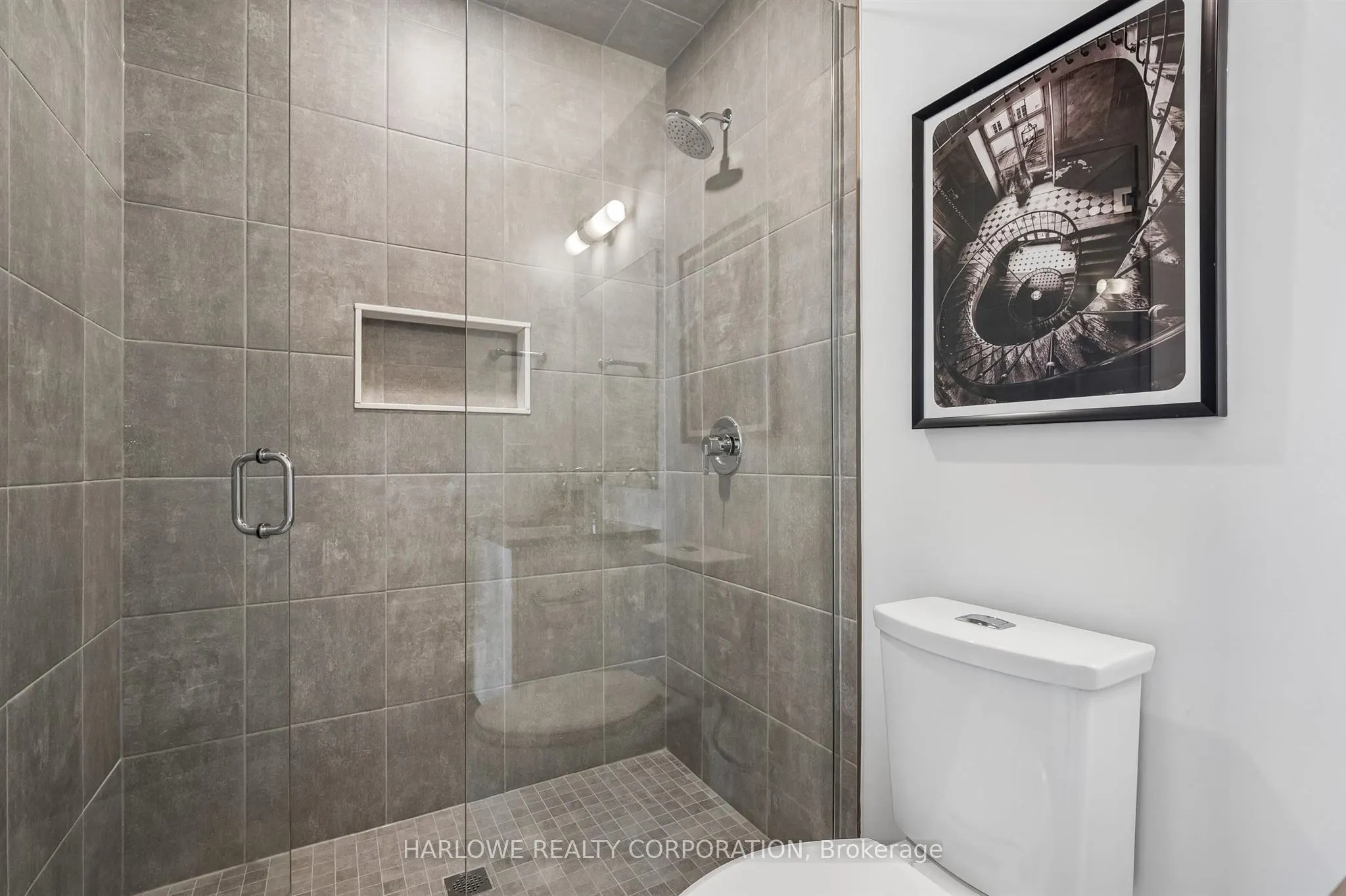 93 Arthur Street S #314