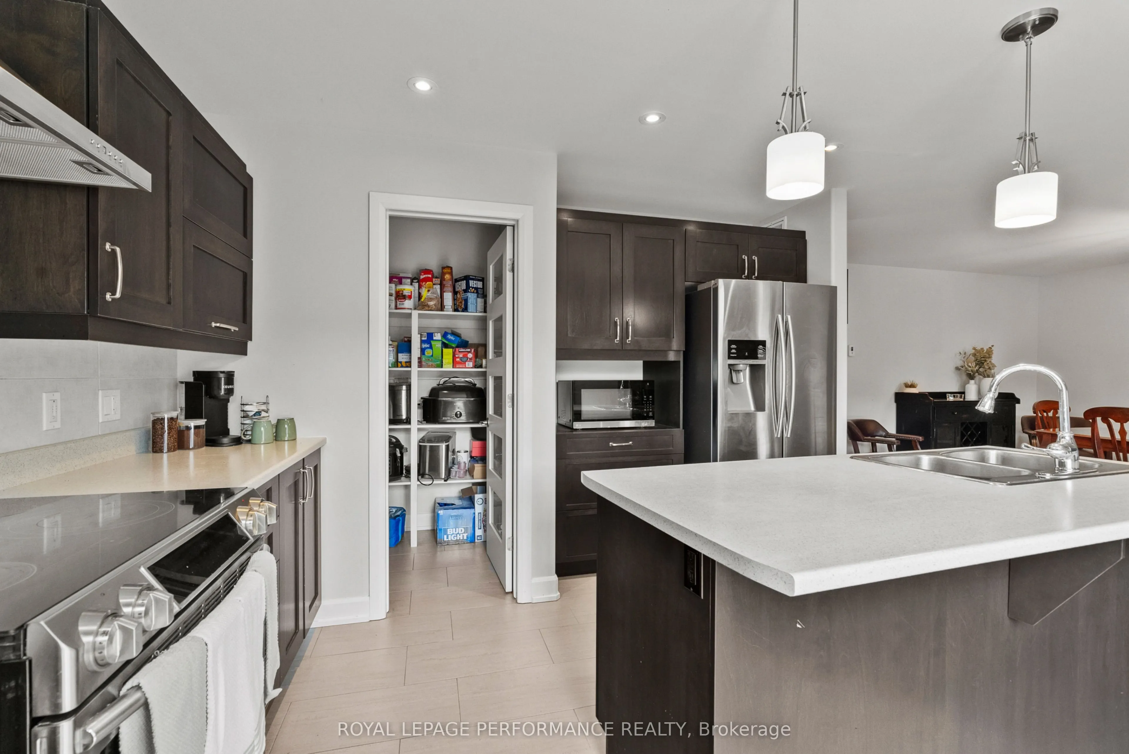 6 Brickyard Drive