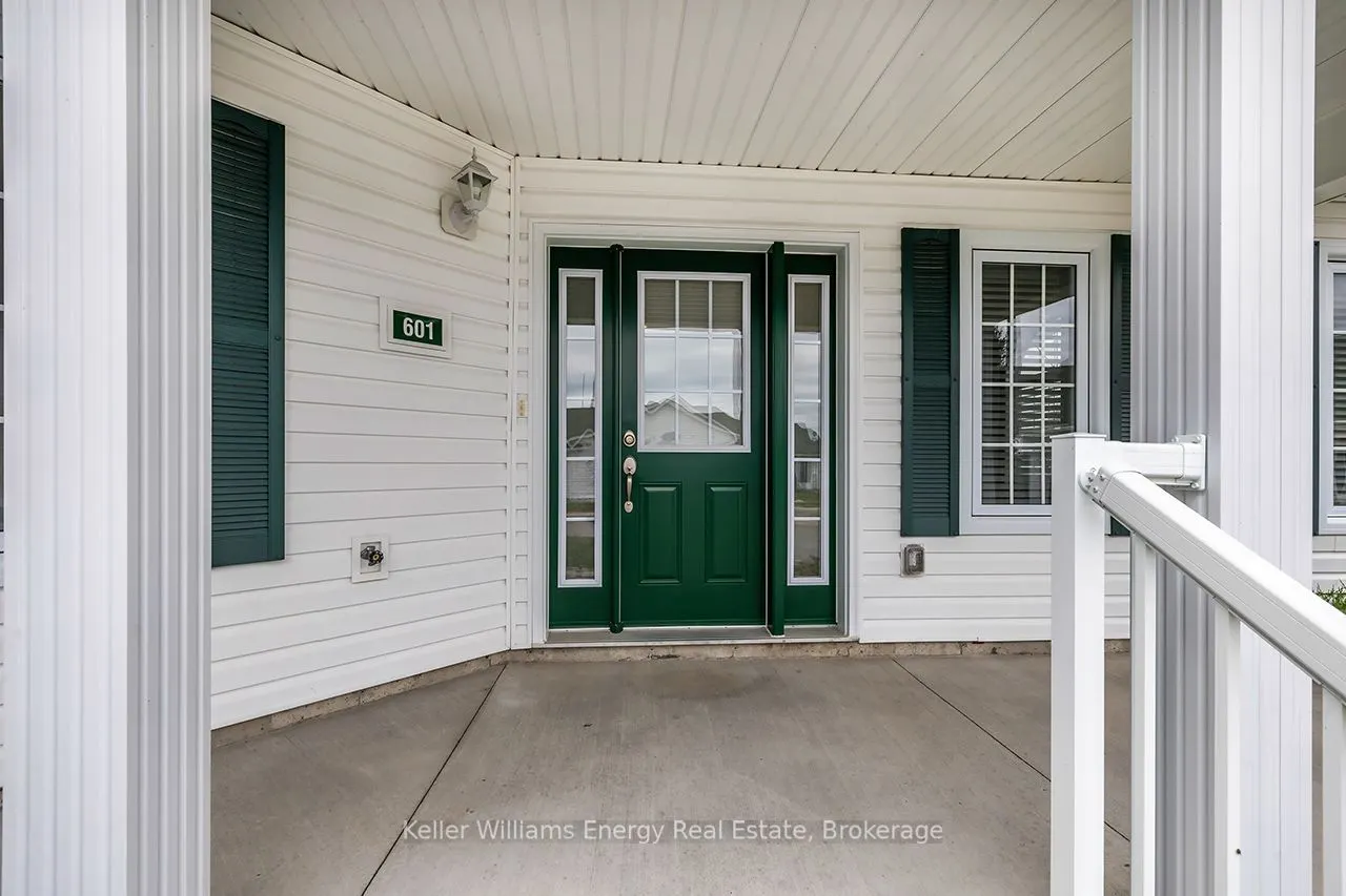 300 Croft Street #601