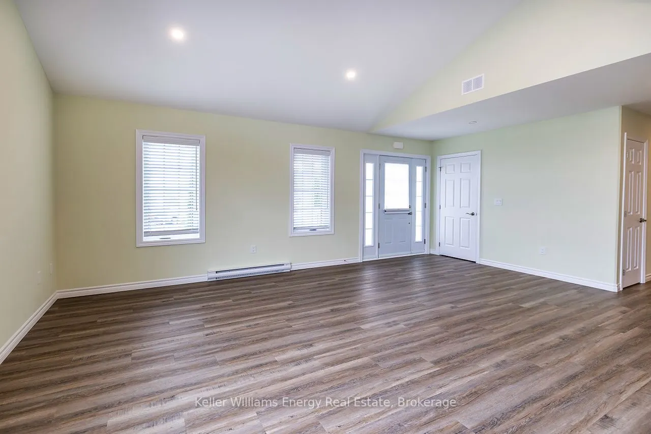300 Croft Street #601