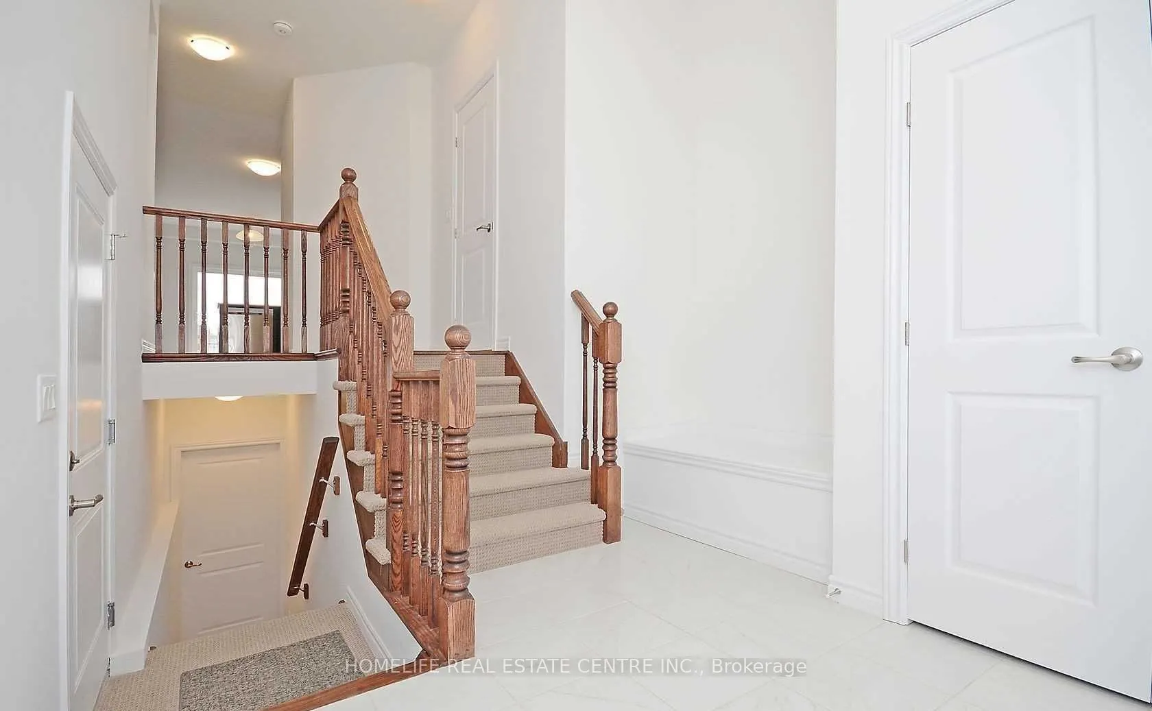 28 Ladd Avenue