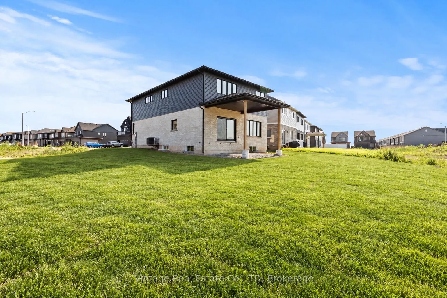 7455 Majestic Trail