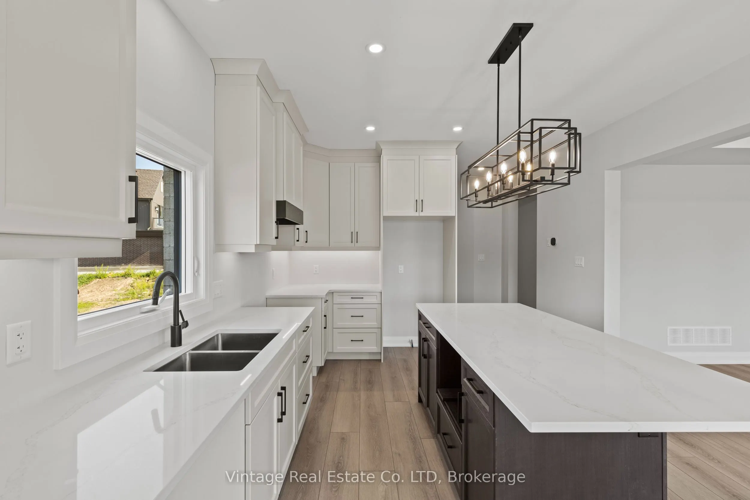 7455 Majestic Trail