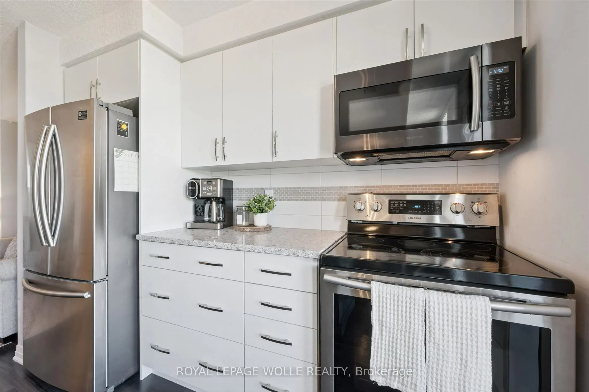 1989 Ottawa Street S #65E
