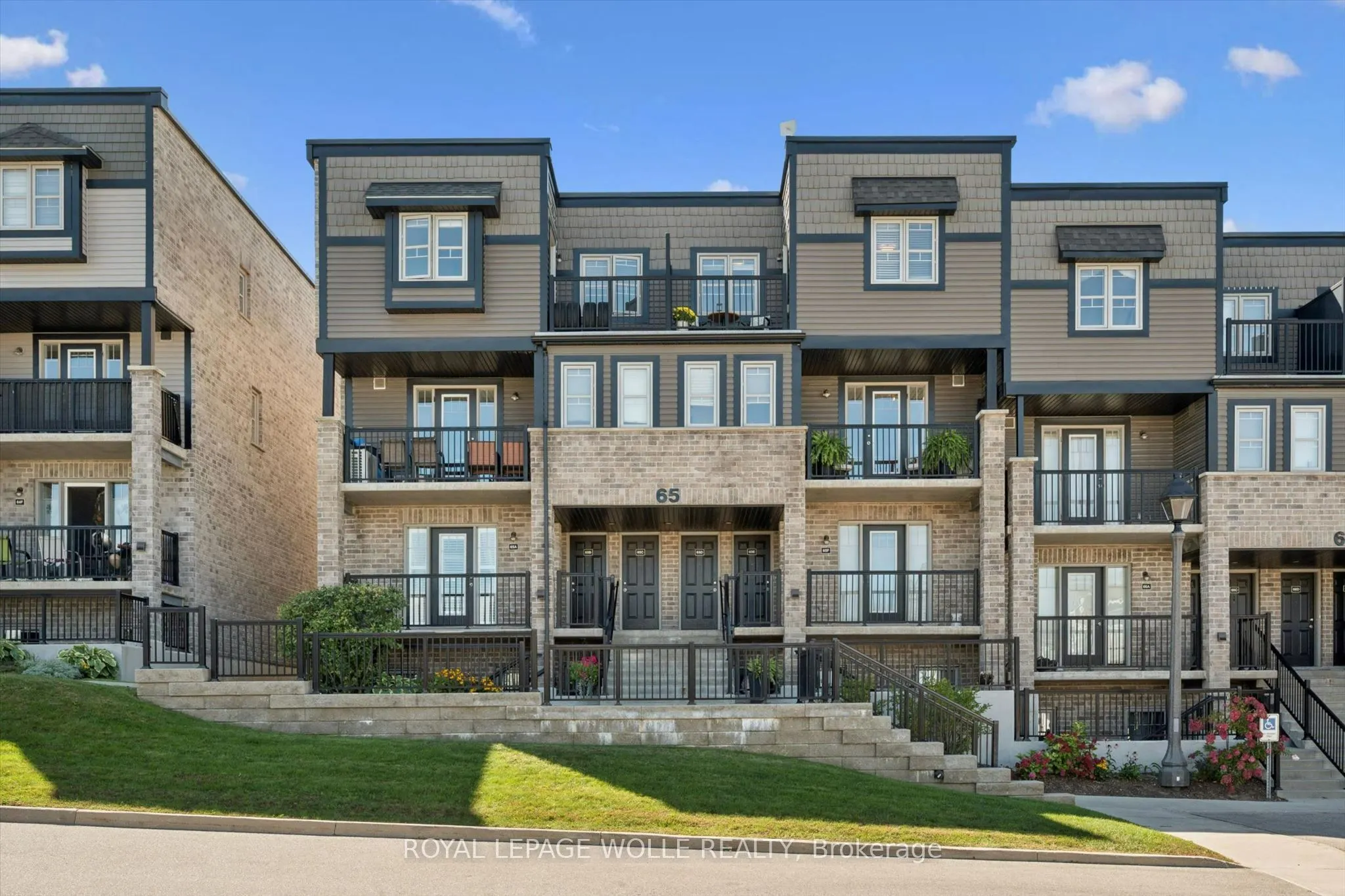 1989 Ottawa Street S #65E
