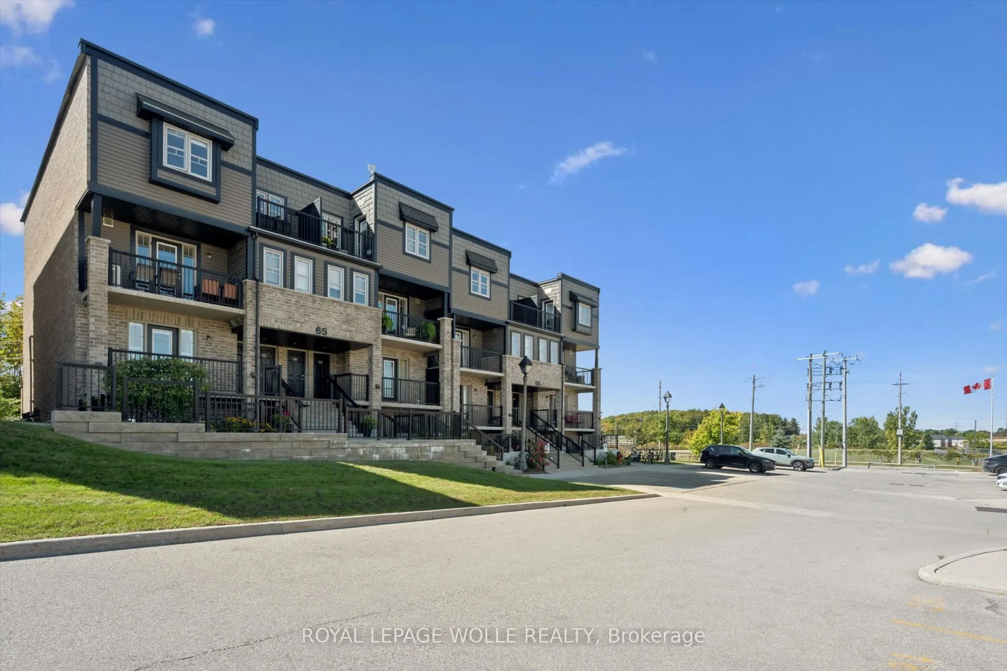 1989 Ottawa Street S #65E