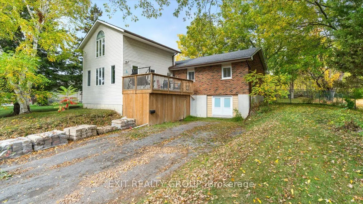 44 Hillcrest Drive