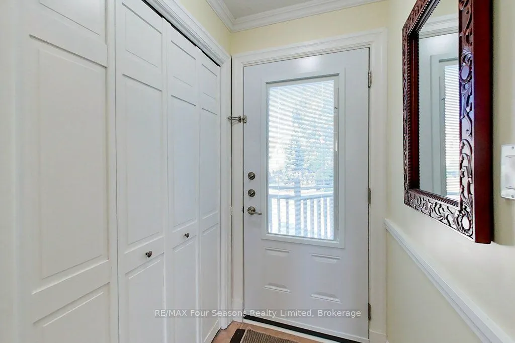 184 SNOWBRIDGE Way #201