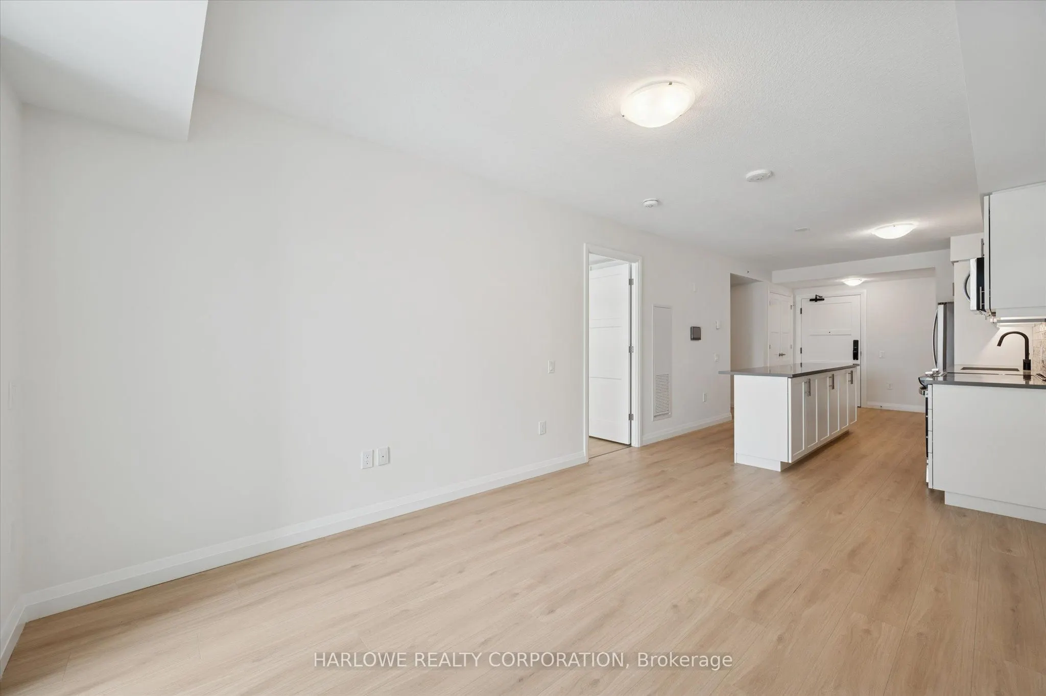 93 Arthur Street S #510