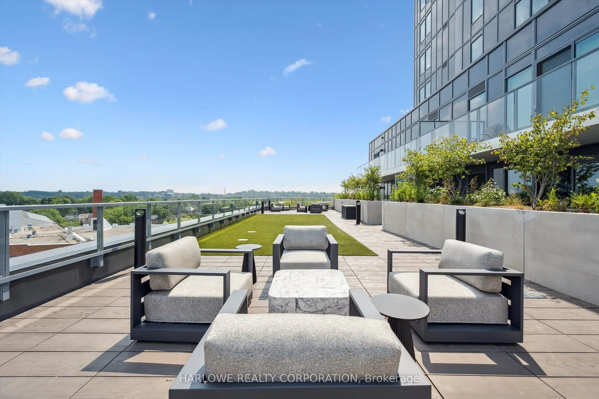 93 Arthur Street S #510