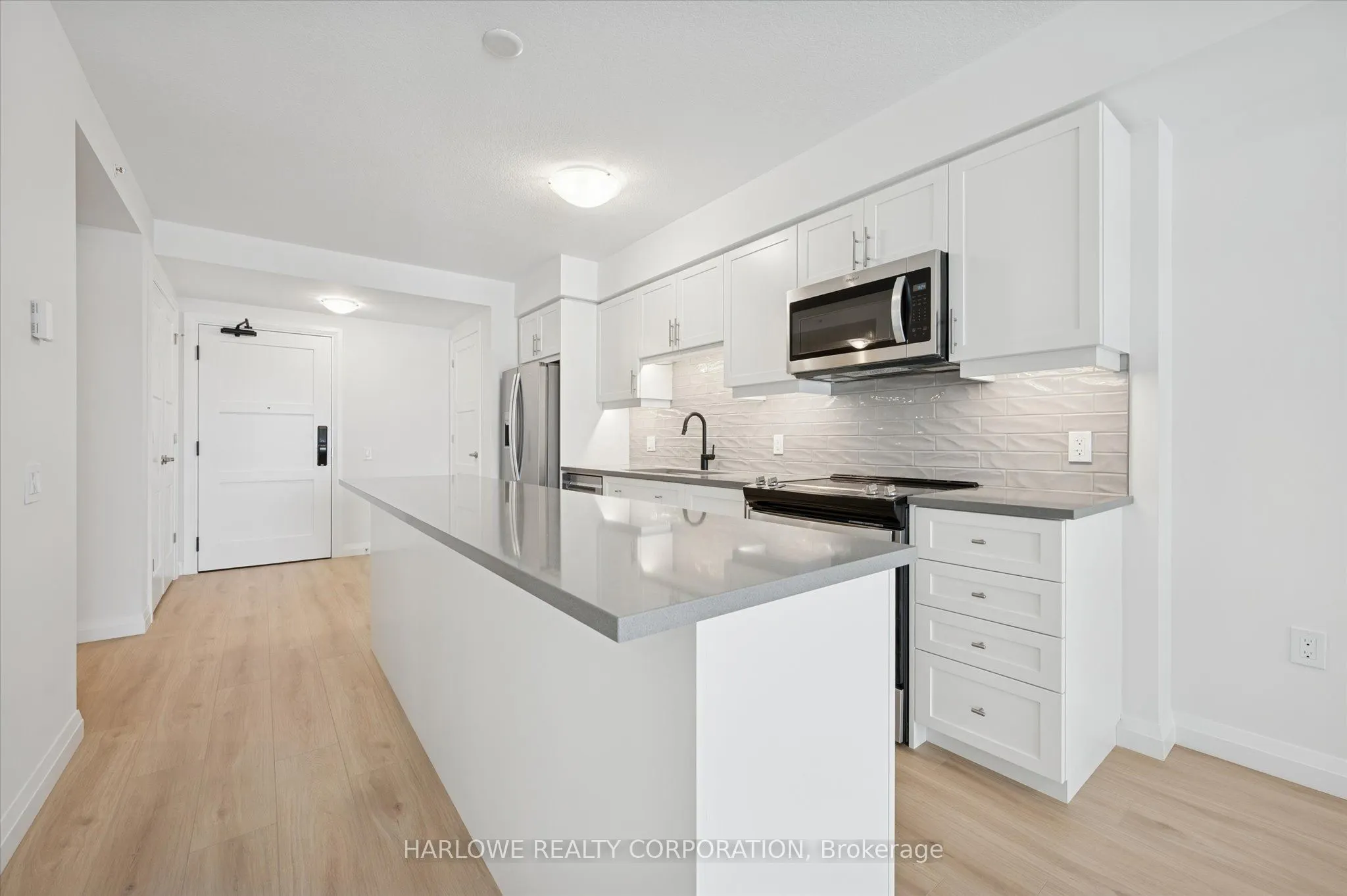 93 Arthur Street S #510